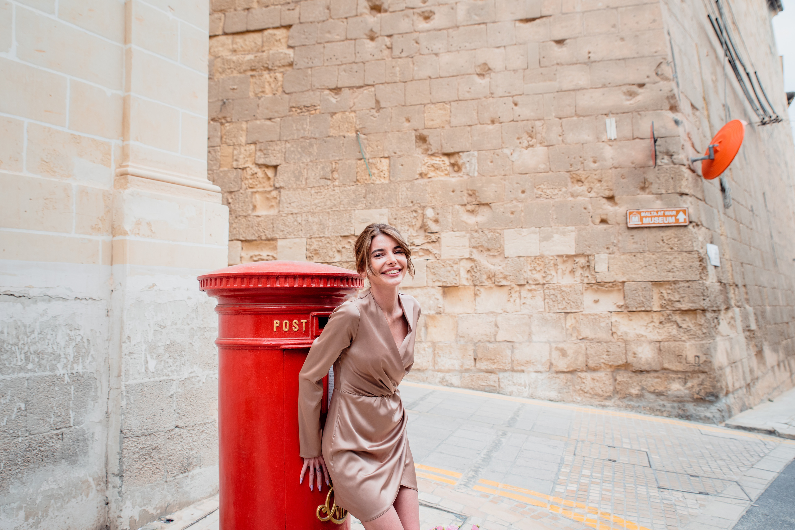 Strolling photoshoot/ Love story. Family and Children Photographer /Φωτογράφος