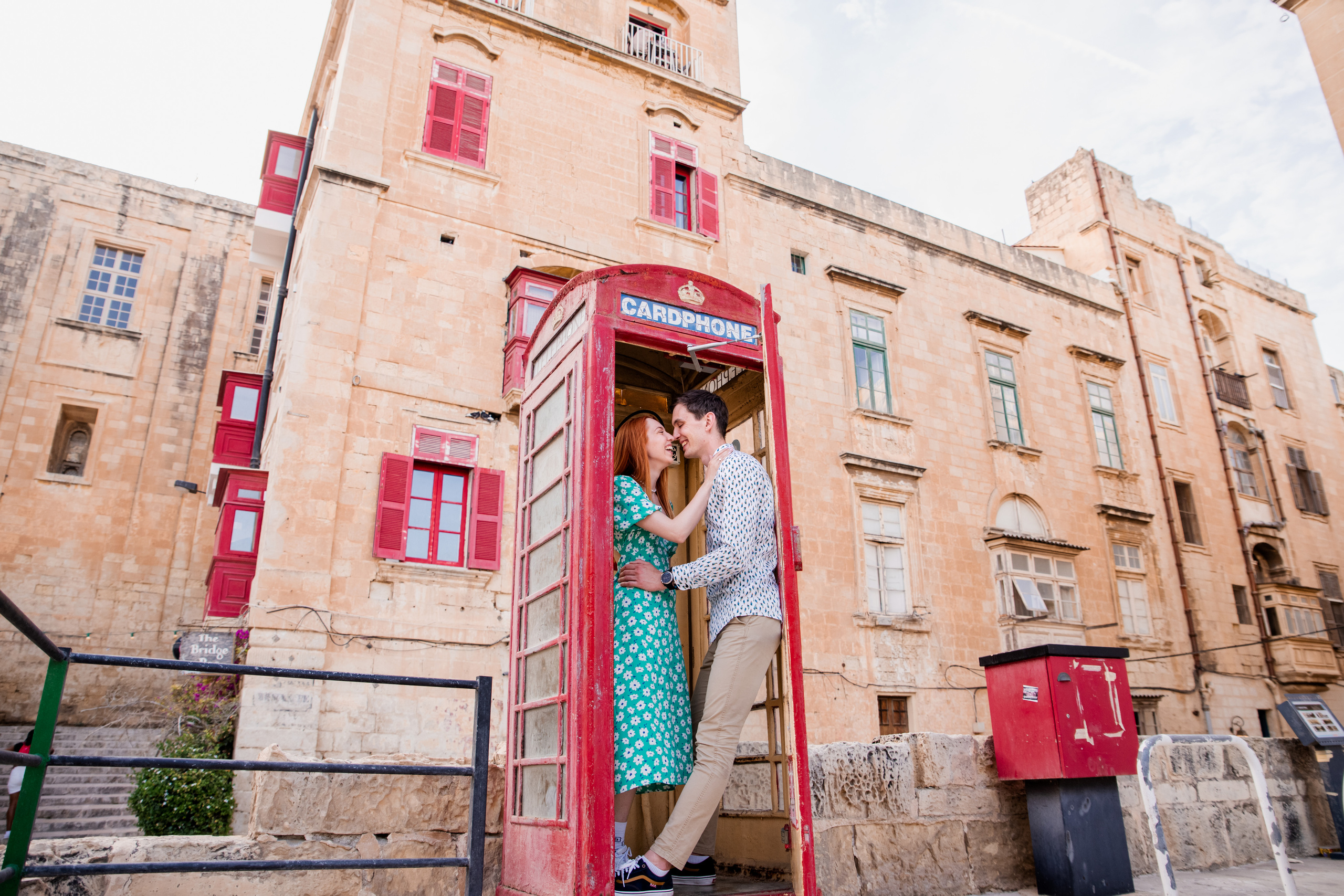 Strolling photoshoot/ Love story. Family and Children Photographer /Φωτογράφος