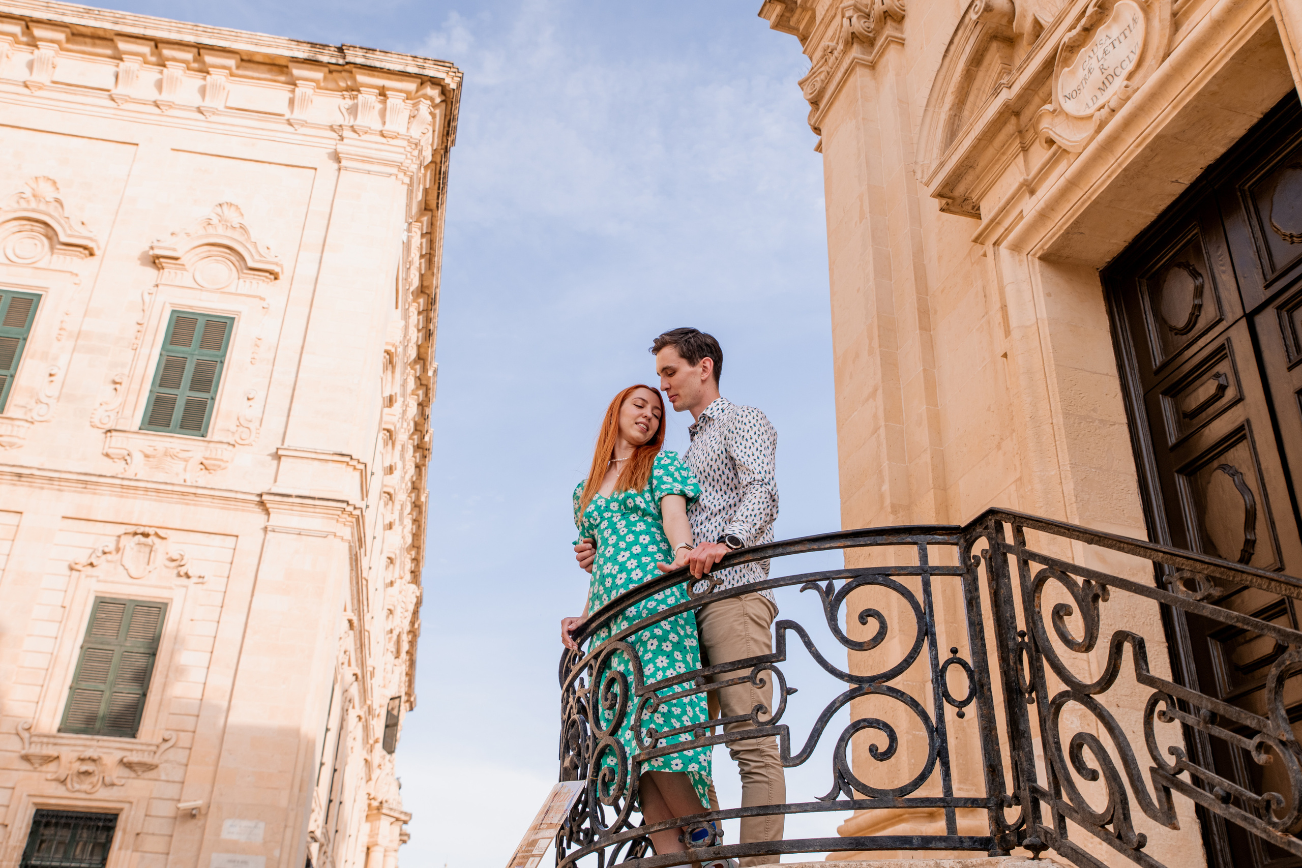 Strolling photoshoot/ Love story. Family and Children Photographer /Φωτογράφος