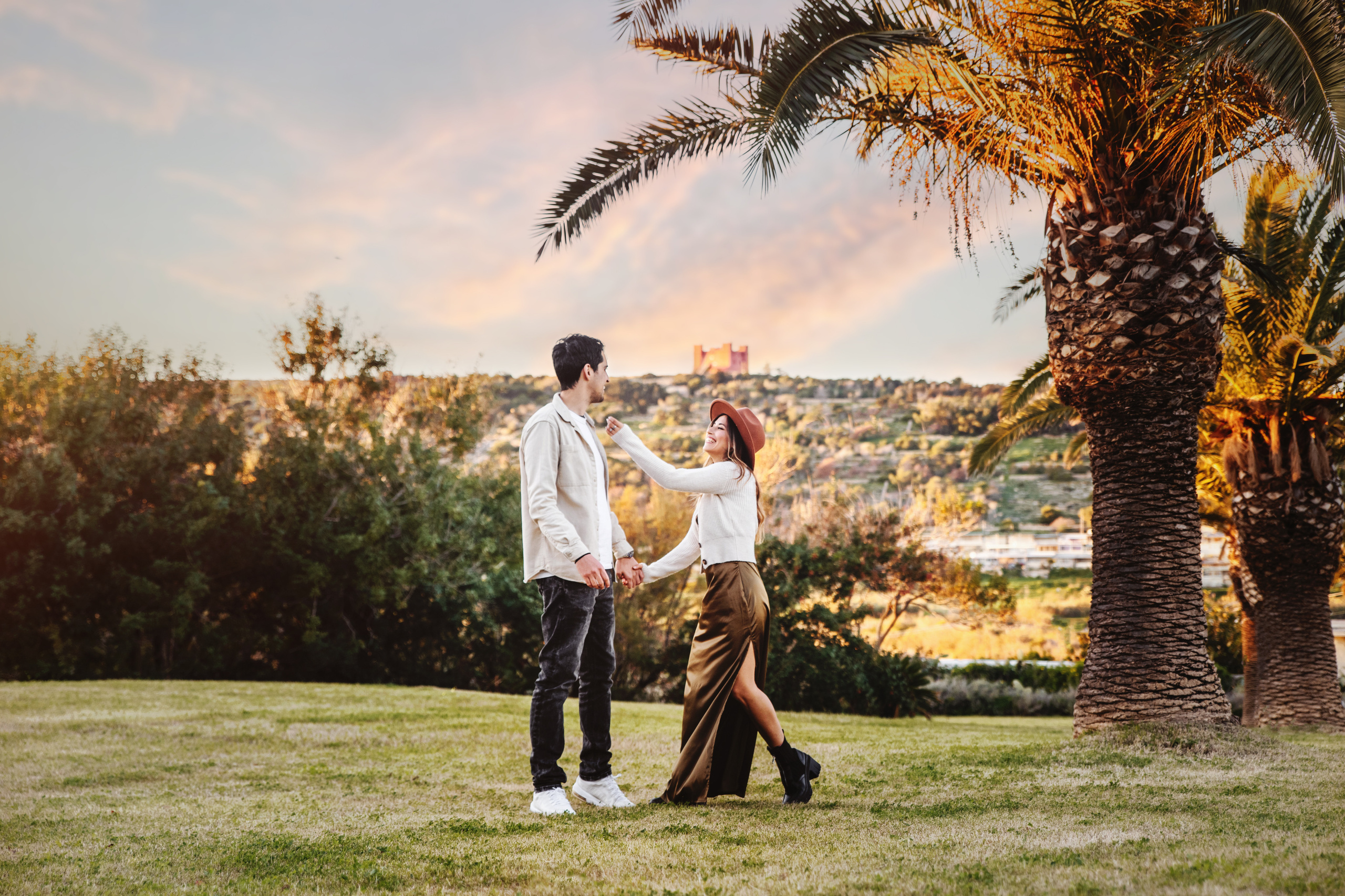 Strolling photoshoot/ Love story. Family and Children Photographer /Φωτογράφος