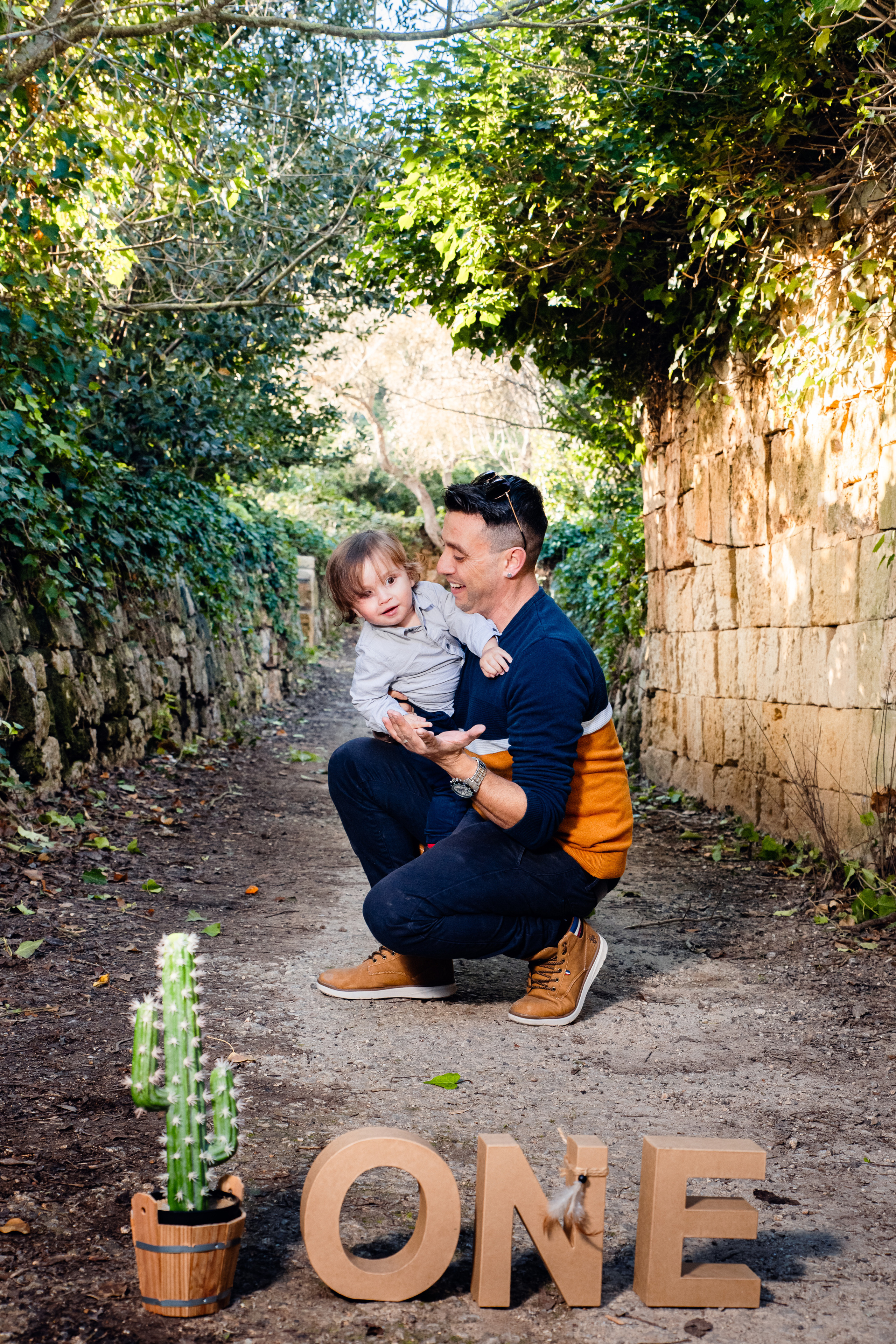 Smash Cake / ONE Year. Family and Children Photographer /Φωτογράφος