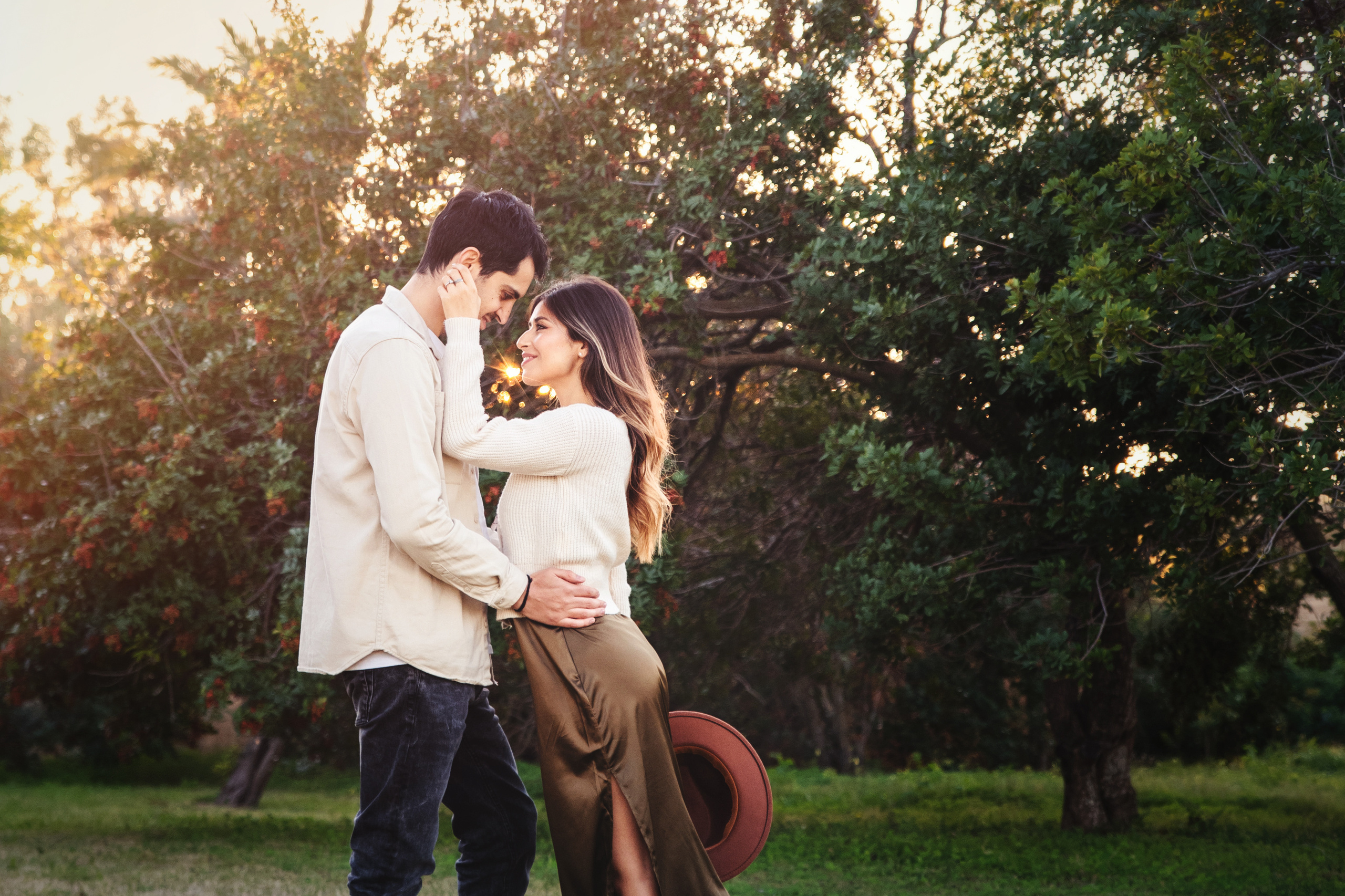 Strolling photoshoot/ Love story. Family and Children Photographer /Φωτογράφος