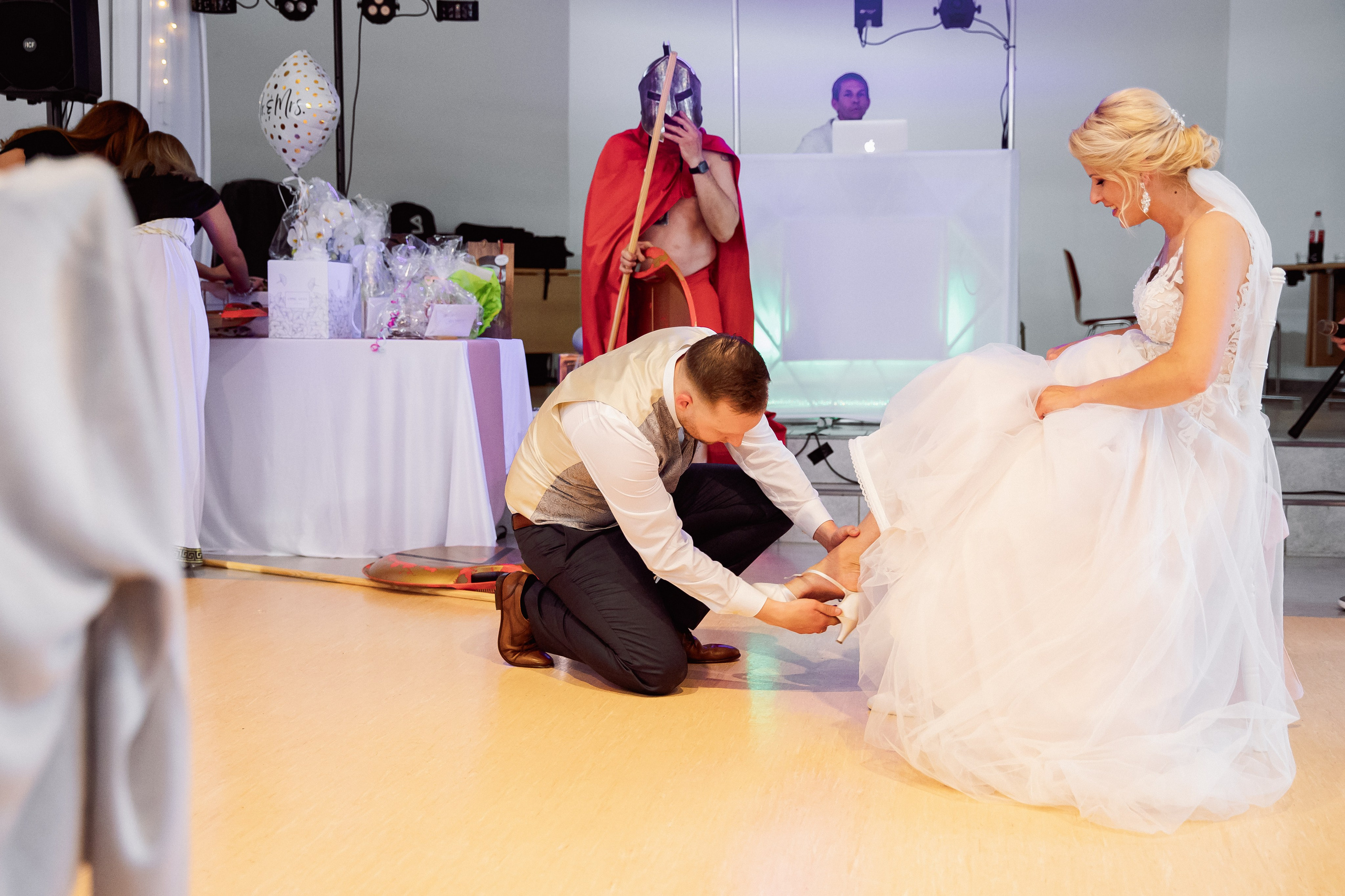 Kirchliche Hochzeit in Herborn. Fotograf NRW aus Wickede Ruhr, Milla Kunst
