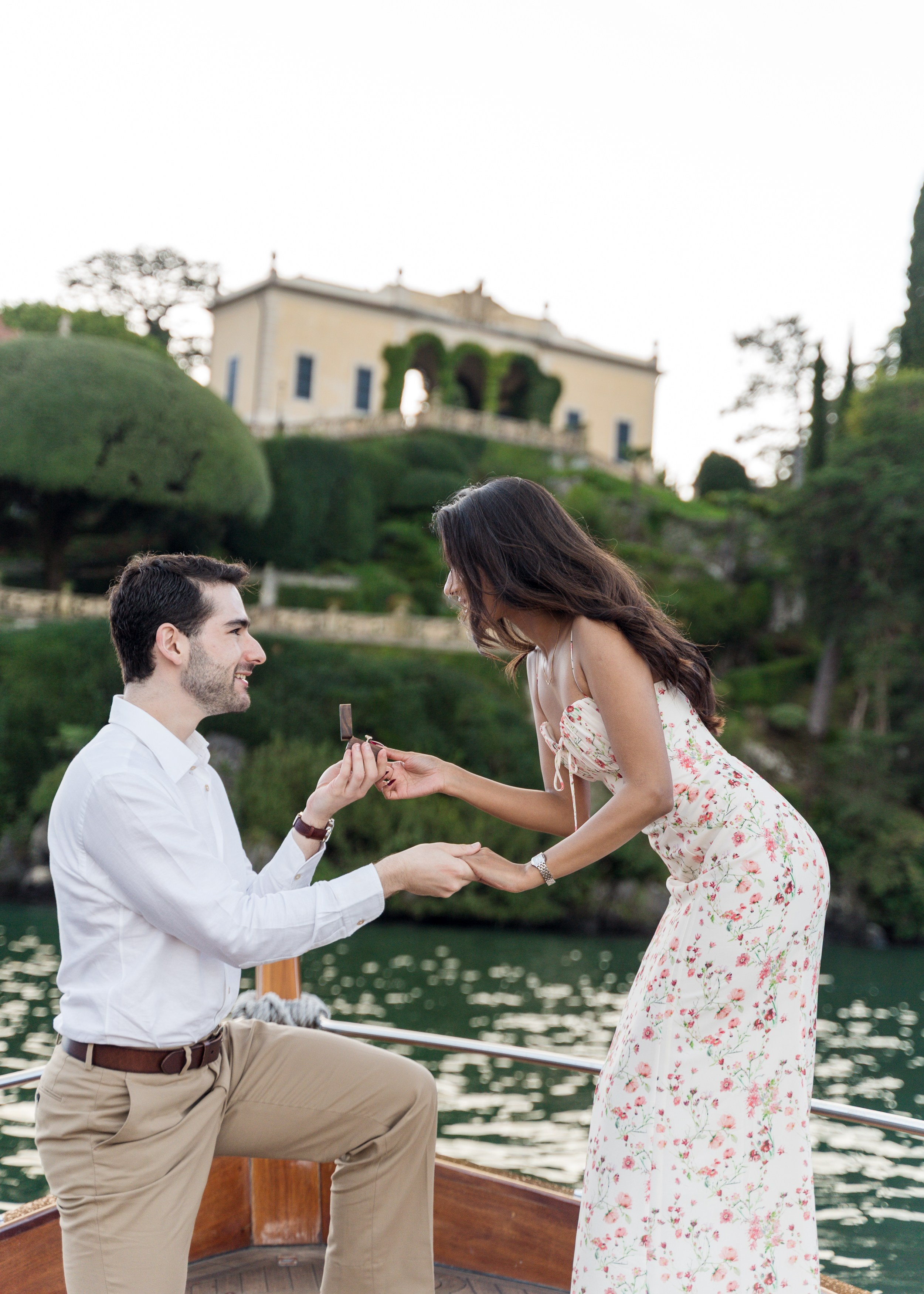 Lake Como Boat Proposal Photographer | Private Boat Proposal Ideas