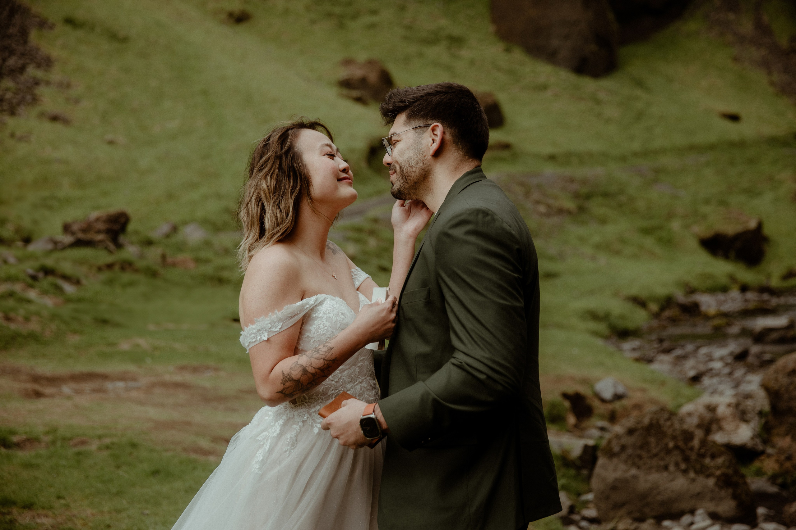 Elopement at Kvernufoss Waterfall. Iceland elopement photographer & videographer