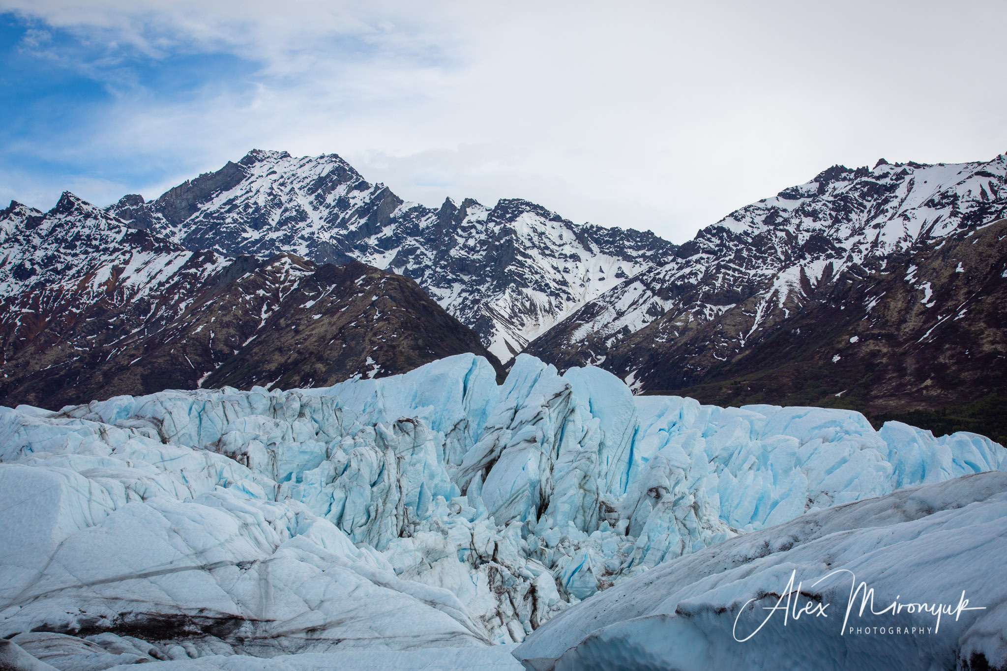 Ice Caves Adventure. Pet, Senior, Landscape, portrait studio, photographer in Miami and Sou