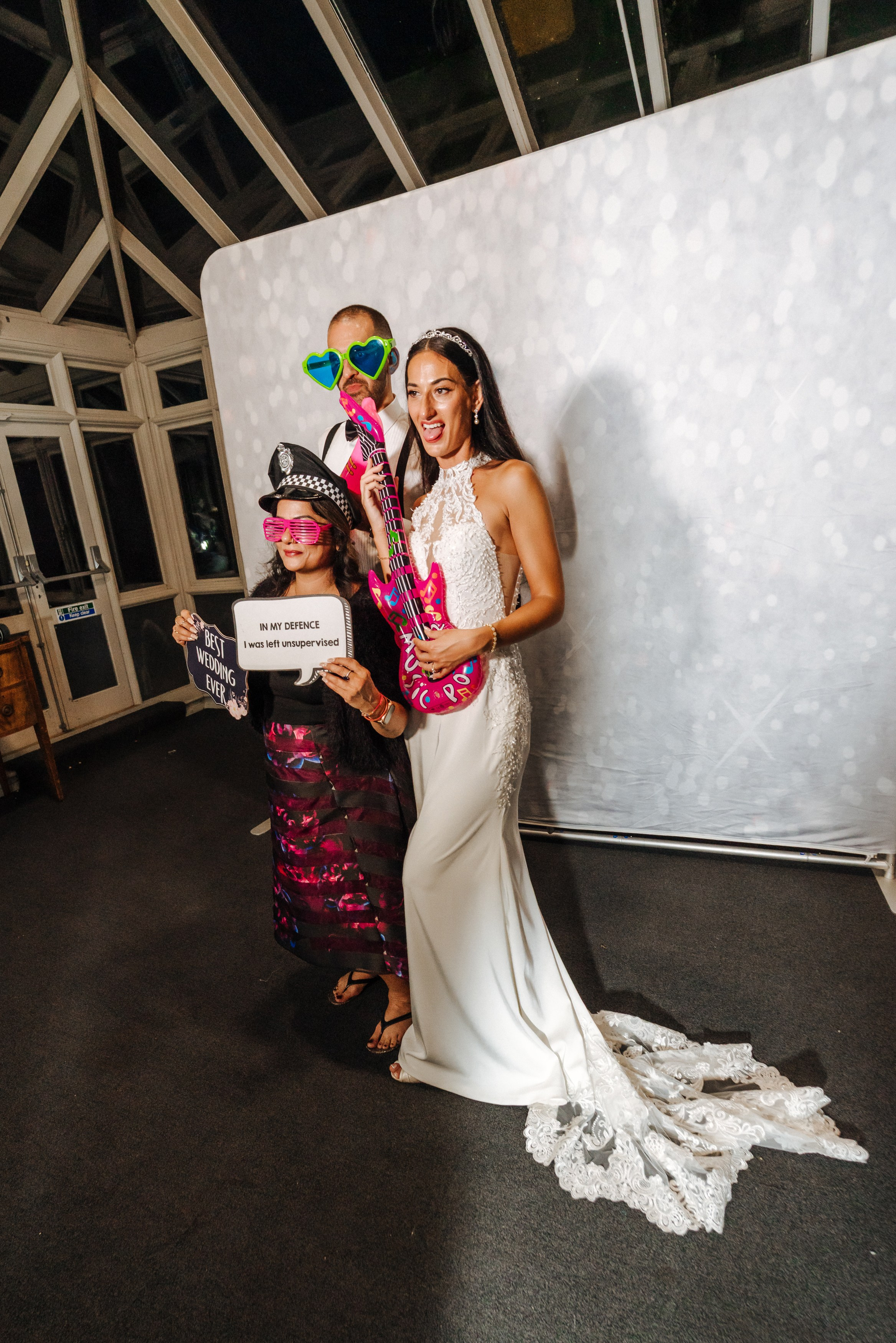 Wedding at Essendon Country Club. Photographer in England Ekaterina Romanova