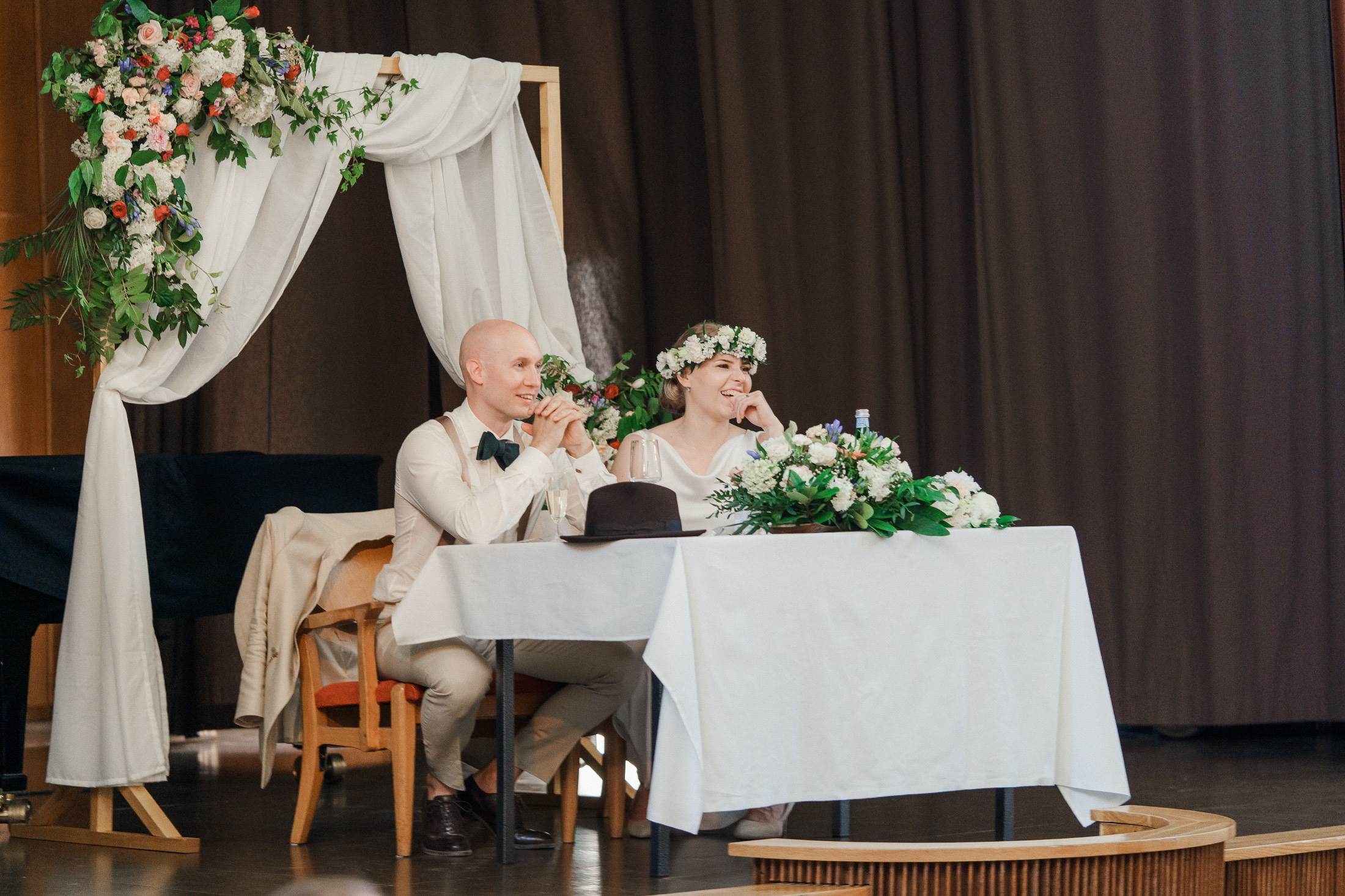 Hääkuvaus Hangossa – Upea merellinen hääpäivä S&R: n kanssa. Häävalokuvaaja Hanko