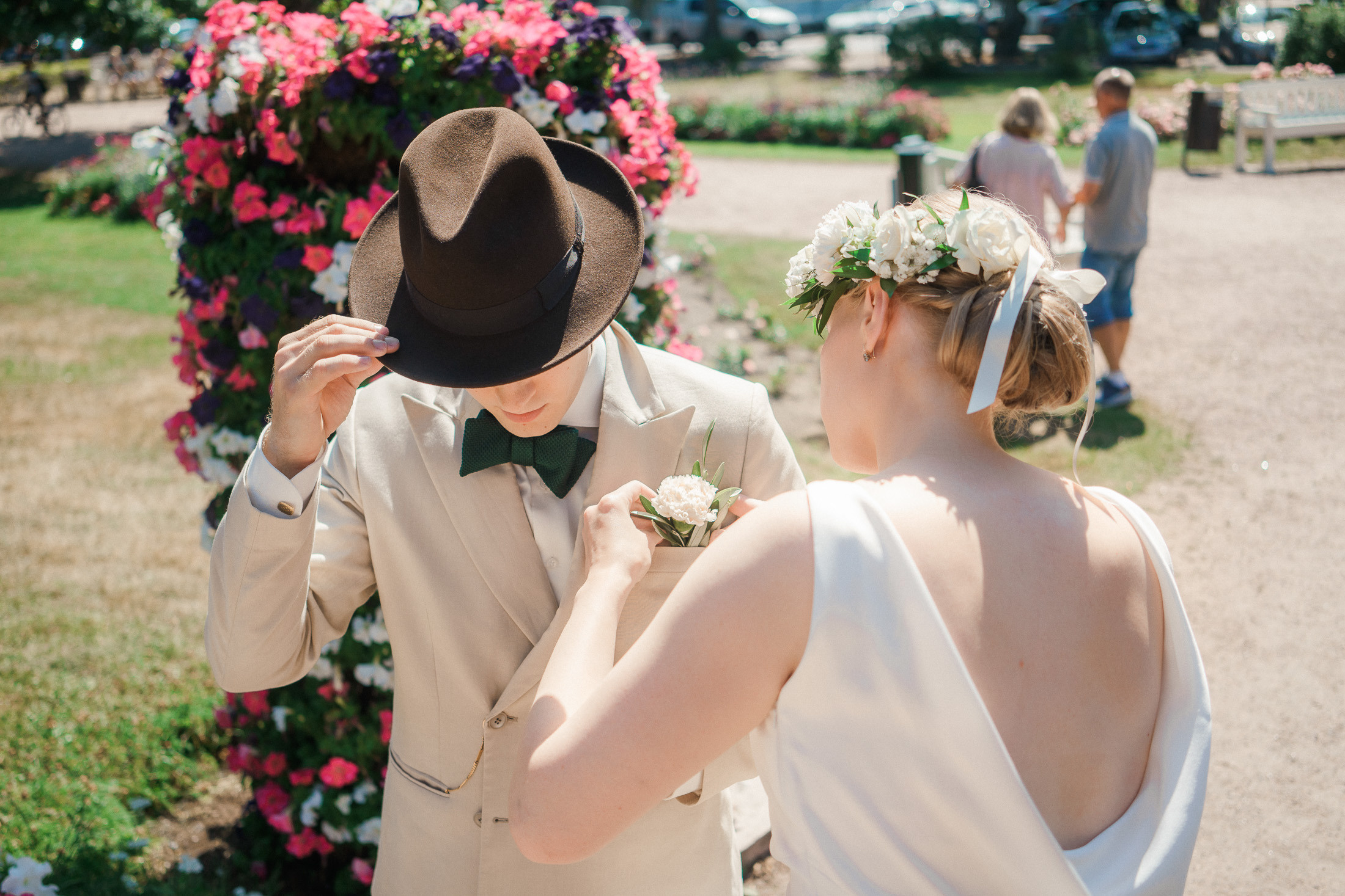Hääkuvaus Hangossa – Upea merellinen hääpäivä S&R: n kanssa. Häävalokuvaaja Hanko