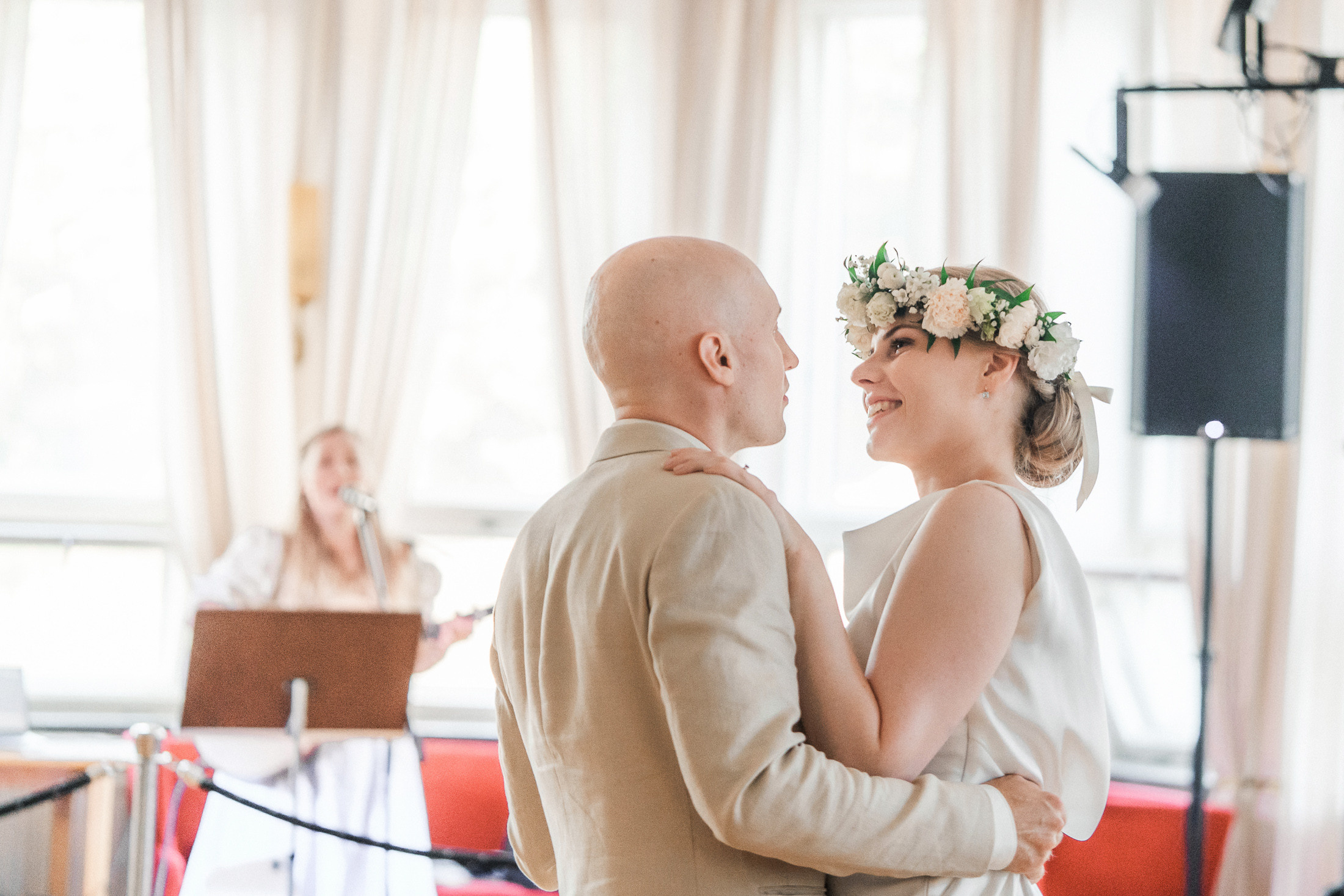 Hääkuvaus Hangossa – Upea merellinen hääpäivä S&R: n kanssa. Häävalokuvaaja Hanko