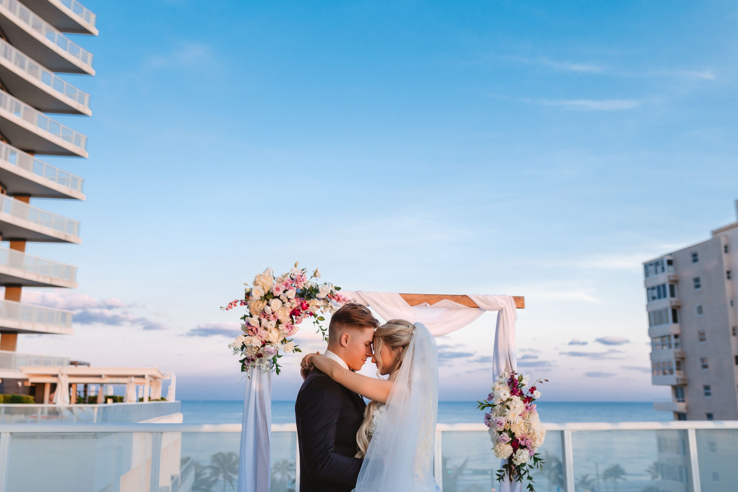 WEDDINGS. YES I DO PRODUCTION — Wedding photography&videography