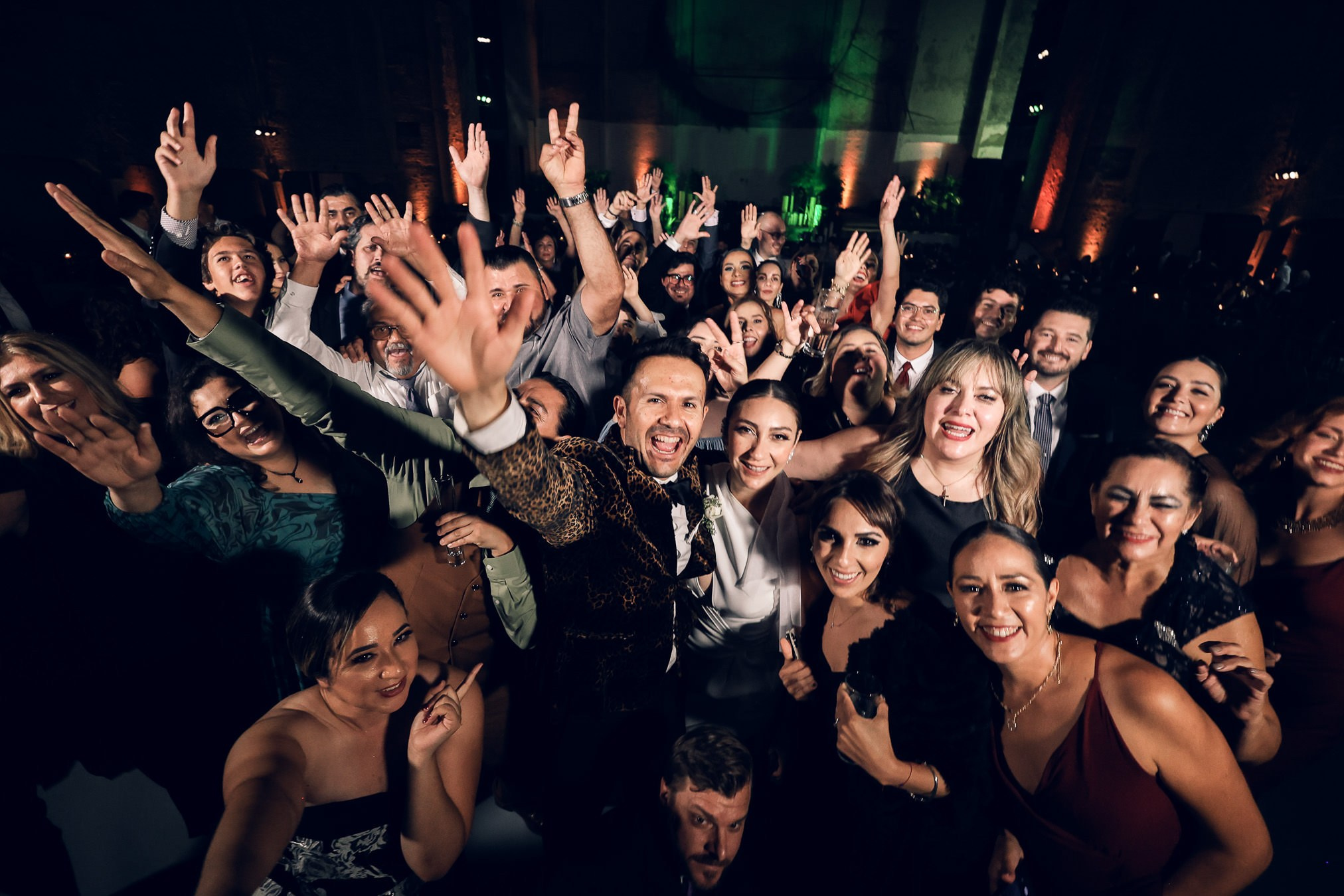 Tijuana Antiguo cine Bujazan, Boda Sherlinne y Joaquin. Estudio de fotografia en Tijuana