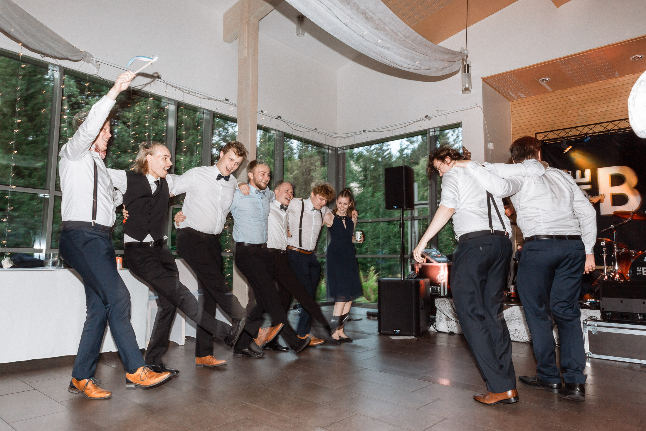 Charlotta ja Dennis, dokumentaarinen hääkuvaus Seinäjoki