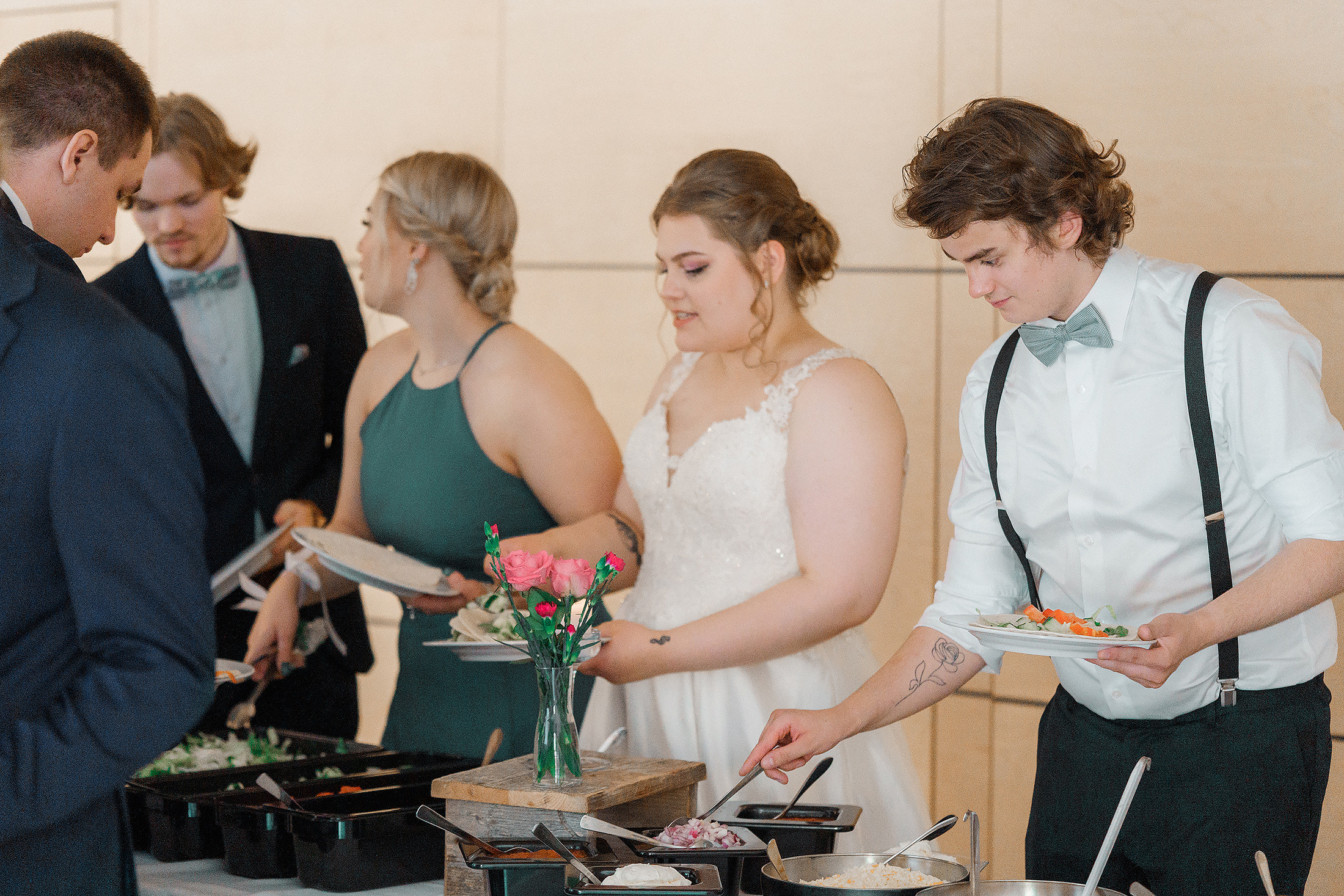 Charlotta ja Dennis, dokumentaarinen hääkuvaus Seinäjoki