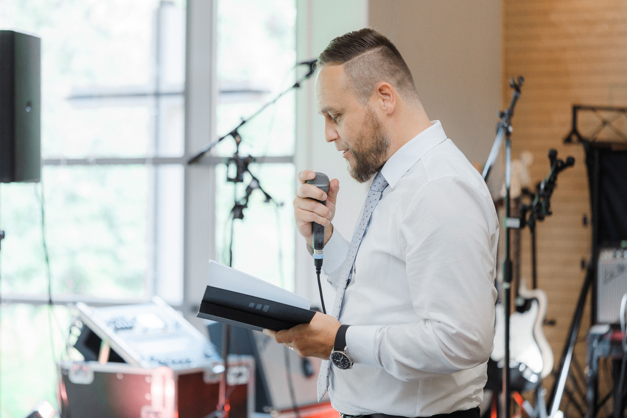 Charlotta ja Dennis, dokumentaarinen hääkuvaus Seinäjoki