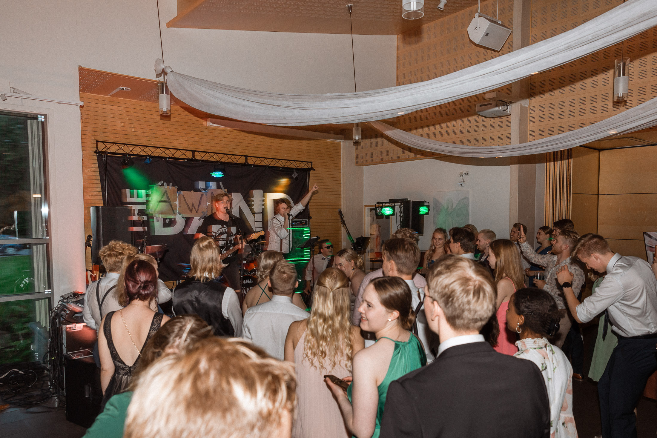 Charlotta ja Dennis, dokumentaarinen hääkuvaus Seinäjoki