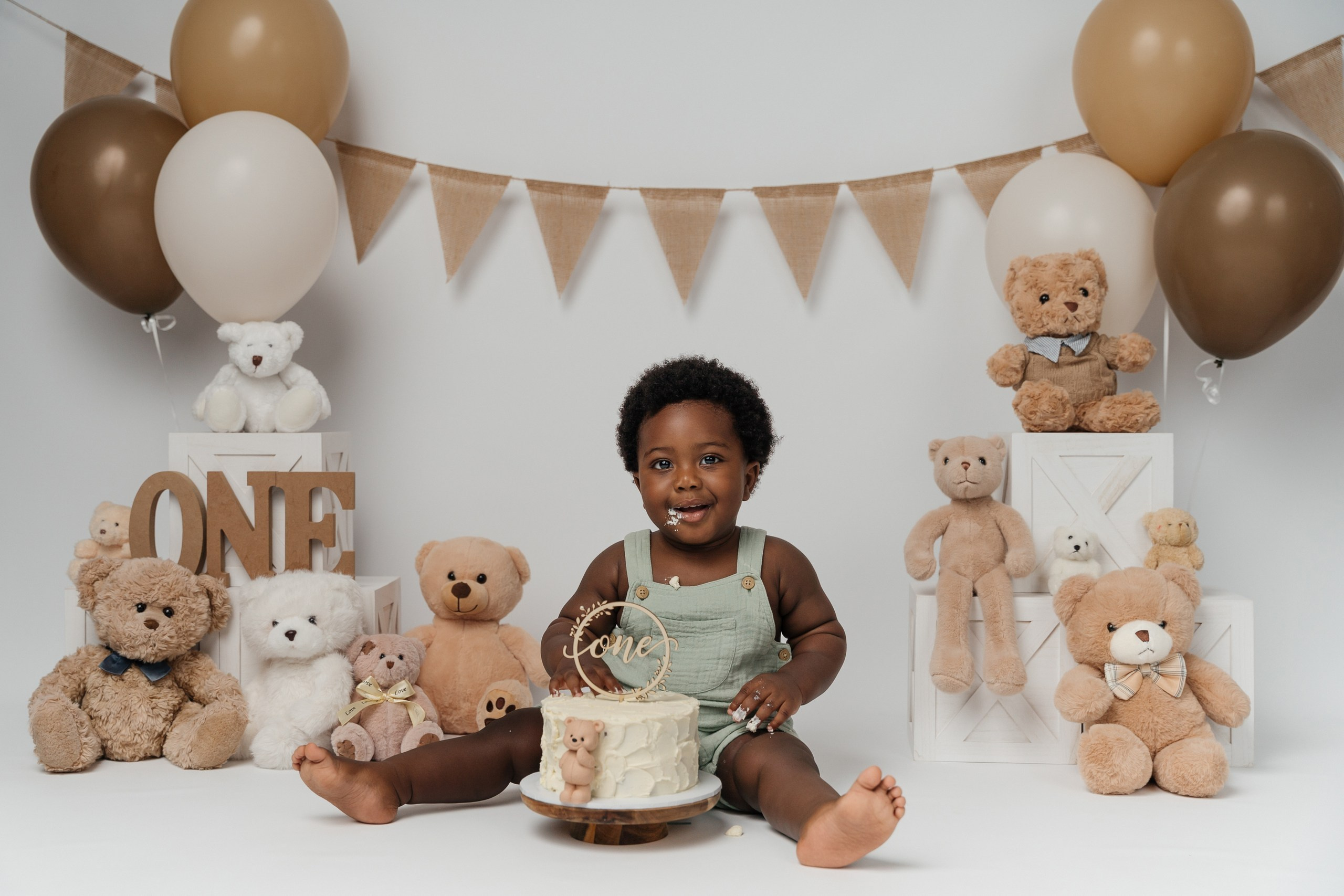 Adorable baby Chukwuma 🥰. Newborn and family photographer. Hills District. Sydney