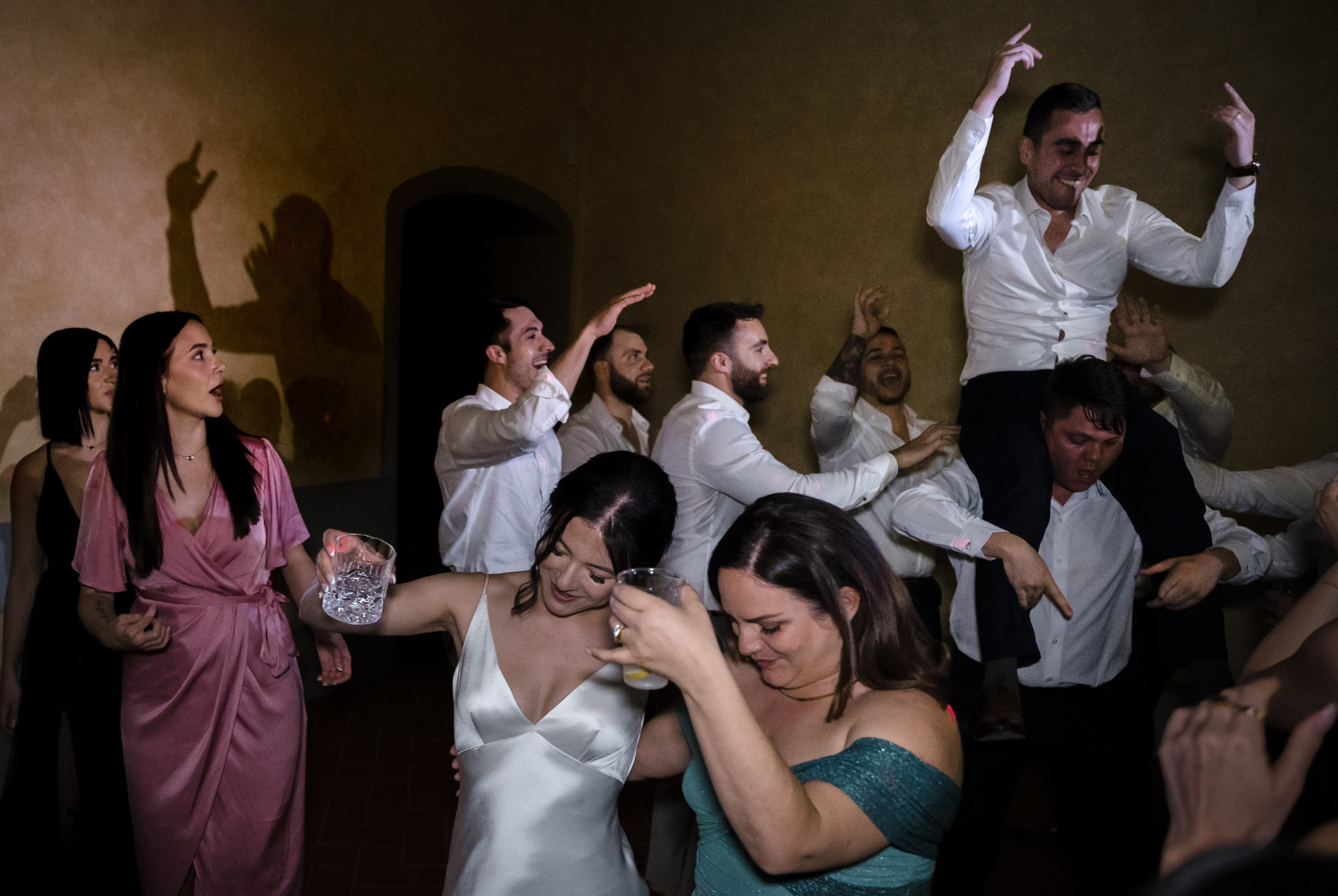 Luxury Destination Wedding in Tuscany | Castello Vicchiomaggio. Lisbon Wedding Photographer | Timeless Documentary Wedding Photography