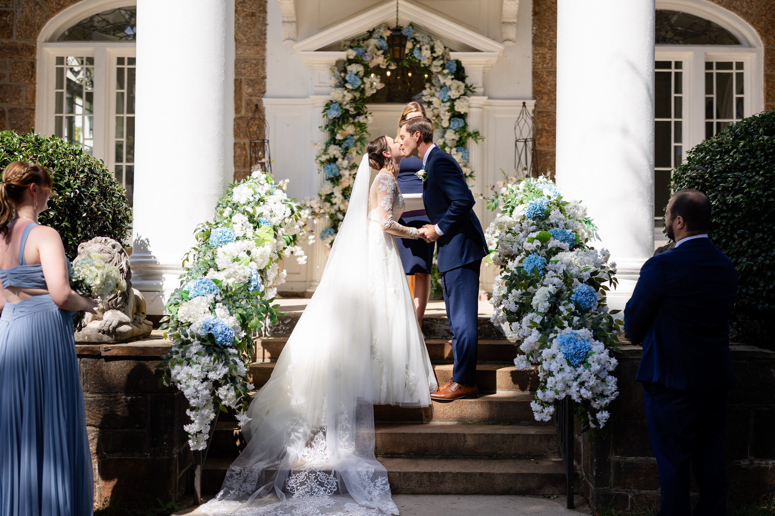 Lester & Annalise’s Romantic Summer Wedding at Gassaway Mansion in Greenville, SC. Wedding and portrait photography in Greenville SC