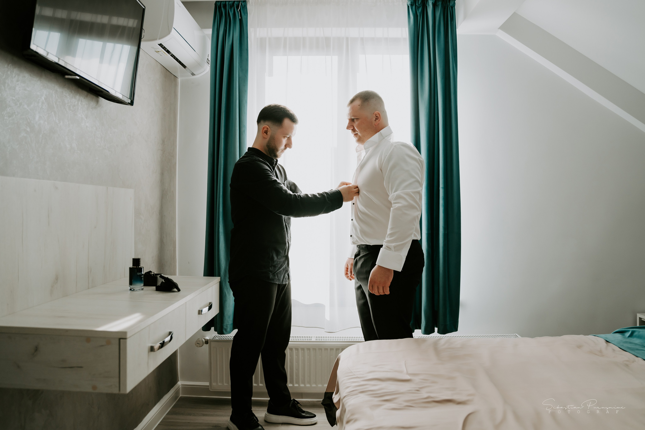 Liliana & Ciprian. Sebastian Purusniuc Fotograf - Iasi