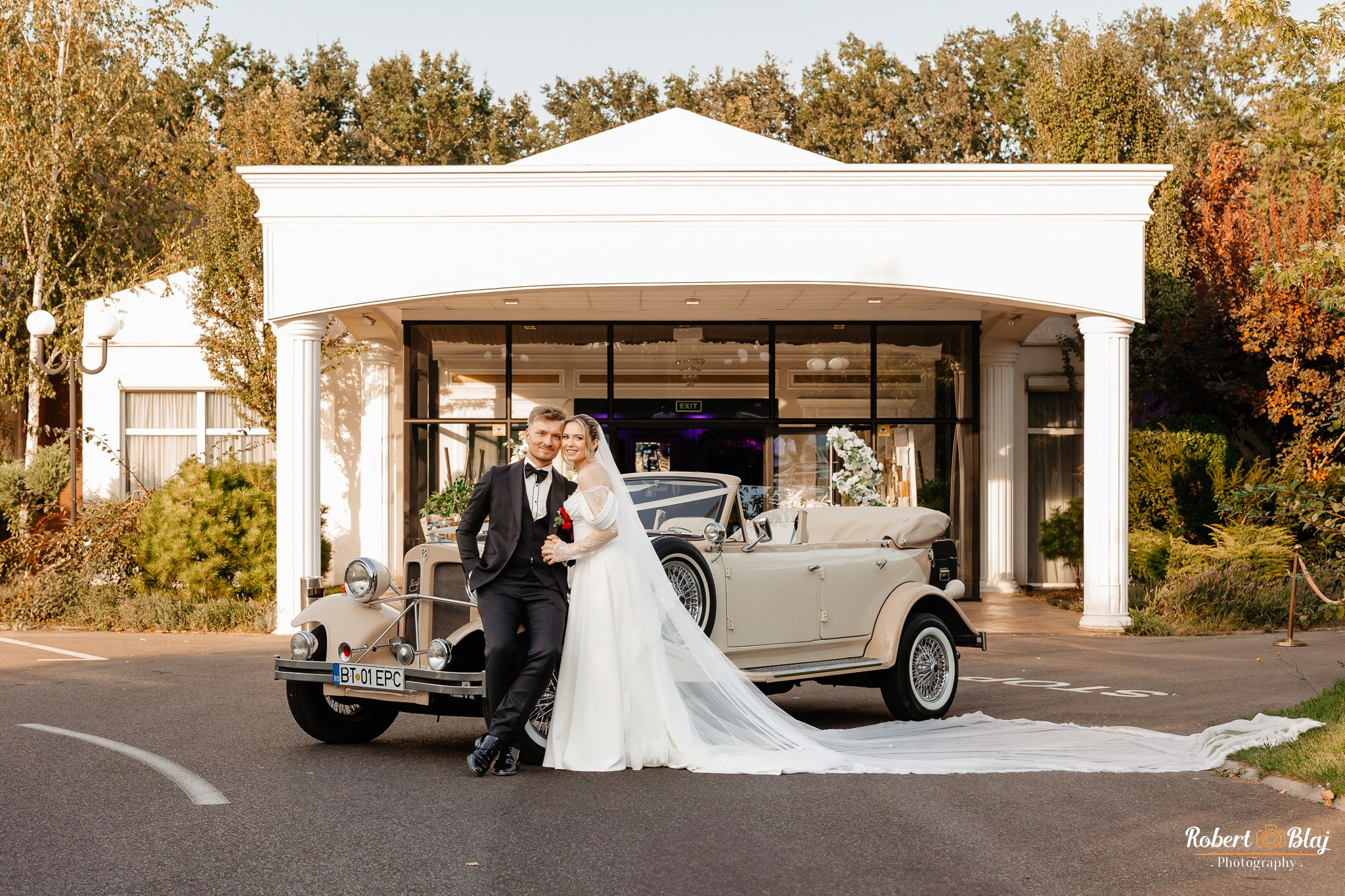 Georgeana & Iulian. Robert Blaj - Fotograf Nuntă Iași