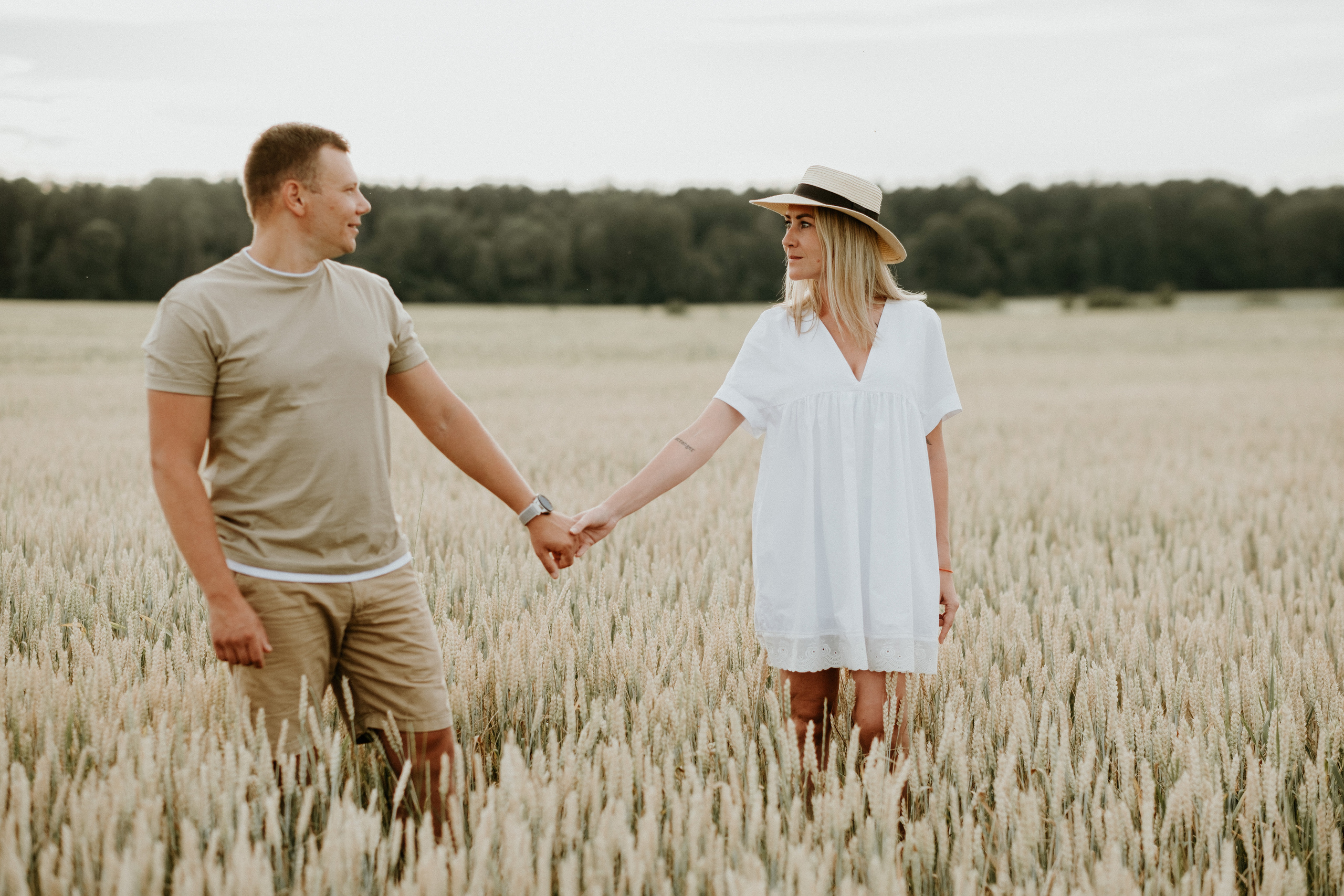 Anastasija & Gļebs | Pirmskāzu fotosesija. Kāzu × Ģimenes notikumu fotografs Edgars Kalniņš