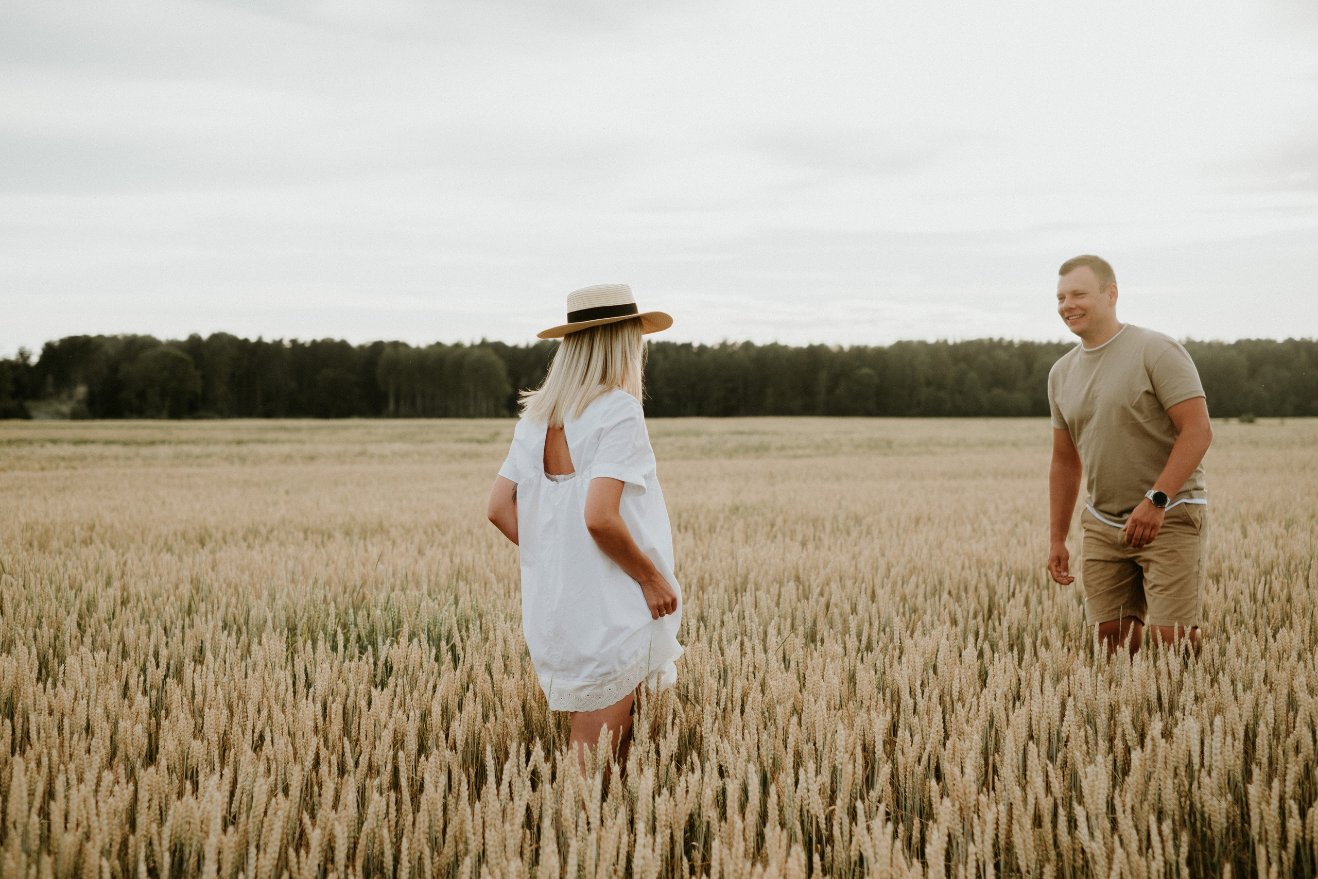 Anastasija & Gļebs | Pirmskāzu fotosesija. Kāzu × Ģimenes notikumu fotografs Edgars Kalniņš