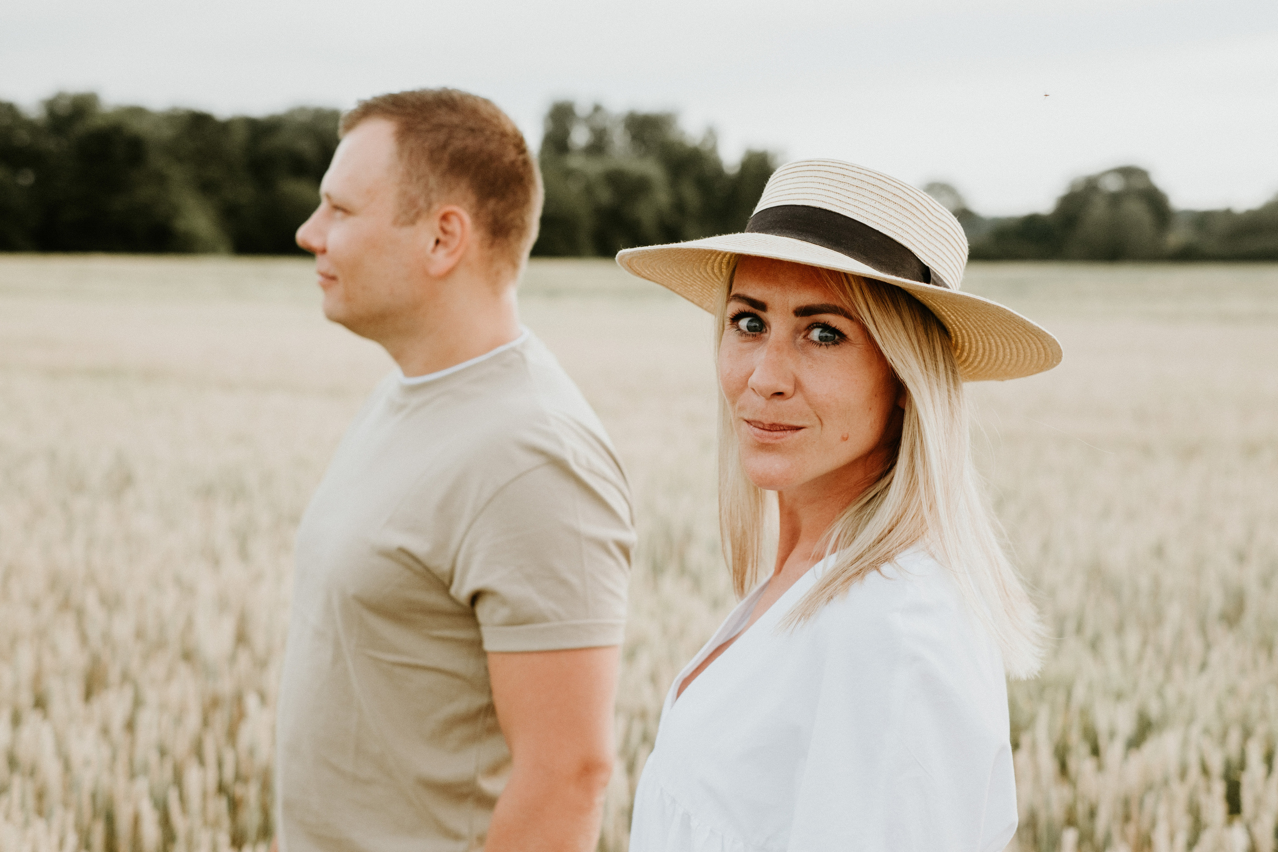 Anastasija & Gļebs | Pirmskāzu fotosesija. Kāzu × Ģimenes notikumu fotografs Edgars Kalniņš