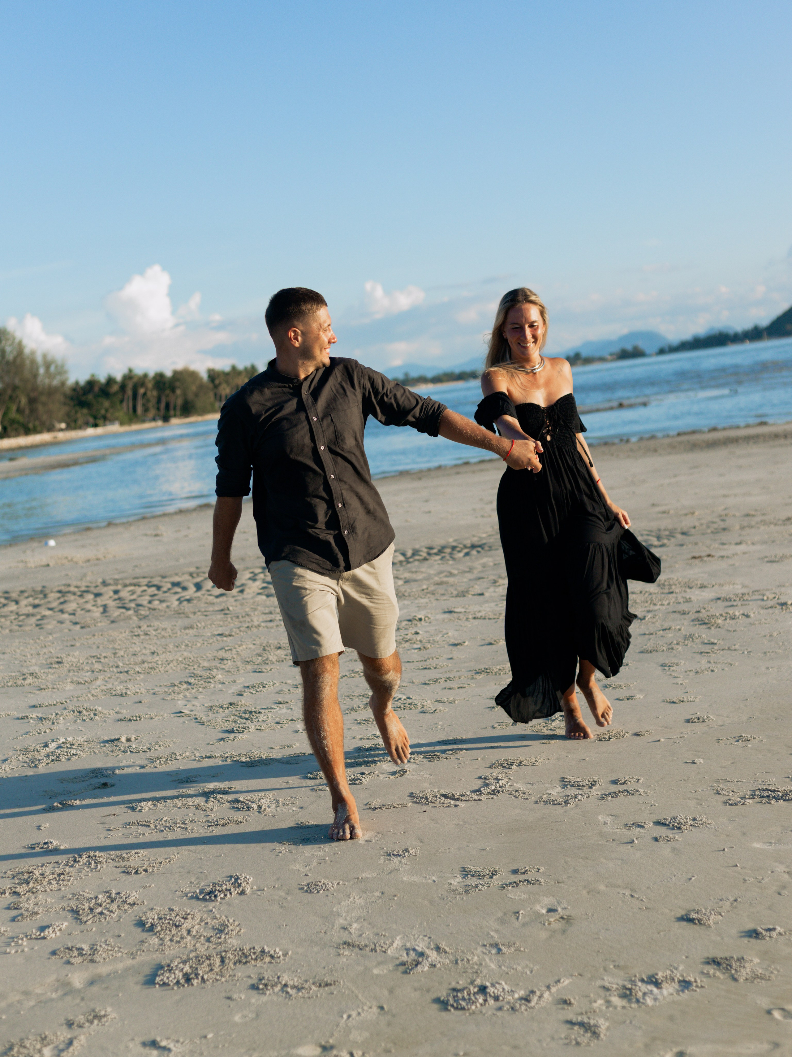 LOVE — STORY. Photographer on Koh Samui Elena