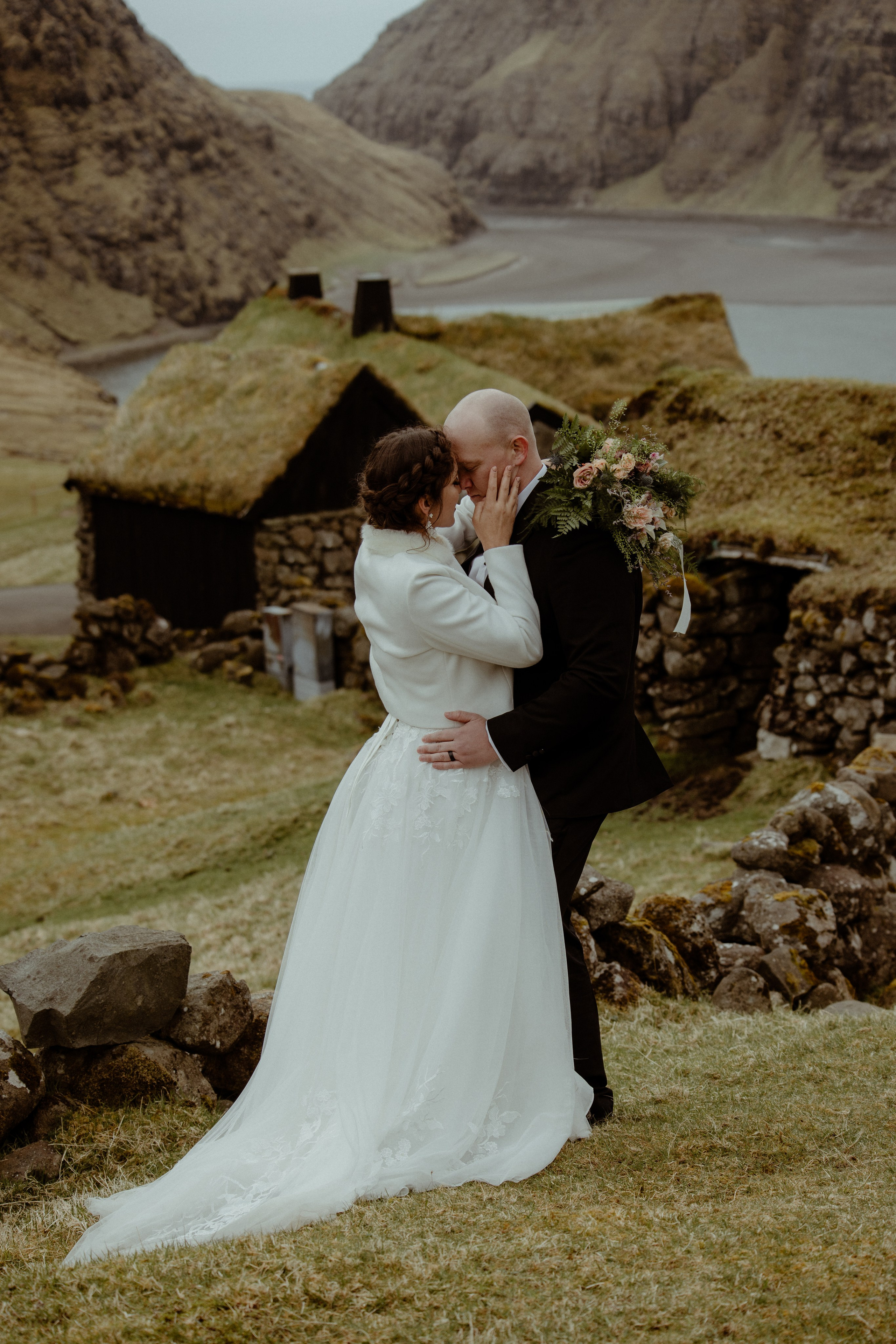 Elope at Faroe islands to celebrate 10 years anniversary. Iceland elopement photographer & videographer