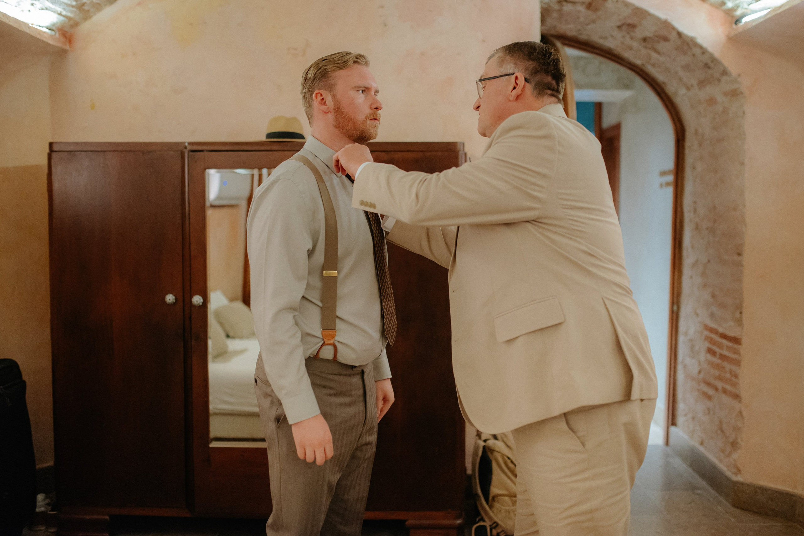 Cindy + Garrett | Destination Wedding Photos in Cartagena 2025 – César Vanegas Photography. César Vanegas Photography | Wedding & Travel Photographer | Cartagena, Colombia