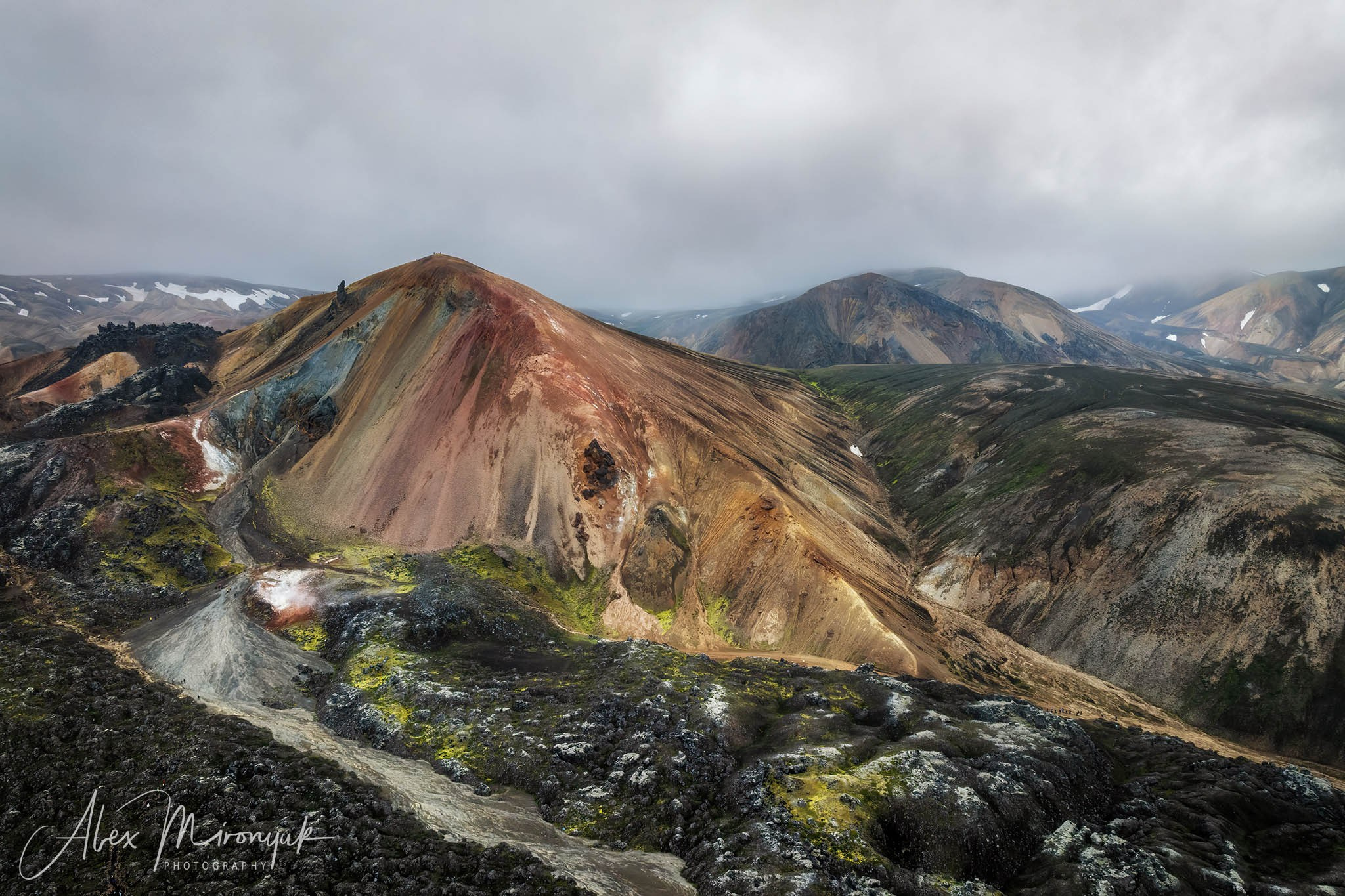 All Colors Of Iceland. Pet, Senior, Landscape, portrait studio, photographer in Miami and Sou