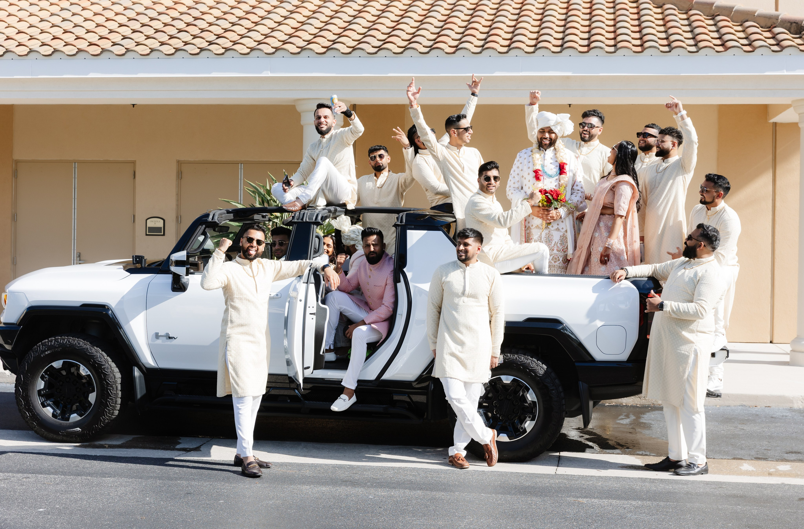 A Sacred Hindu Celebration of Love, Ritual, and Tradition. YES I DO PRODUCTION — Wedding photography&videography