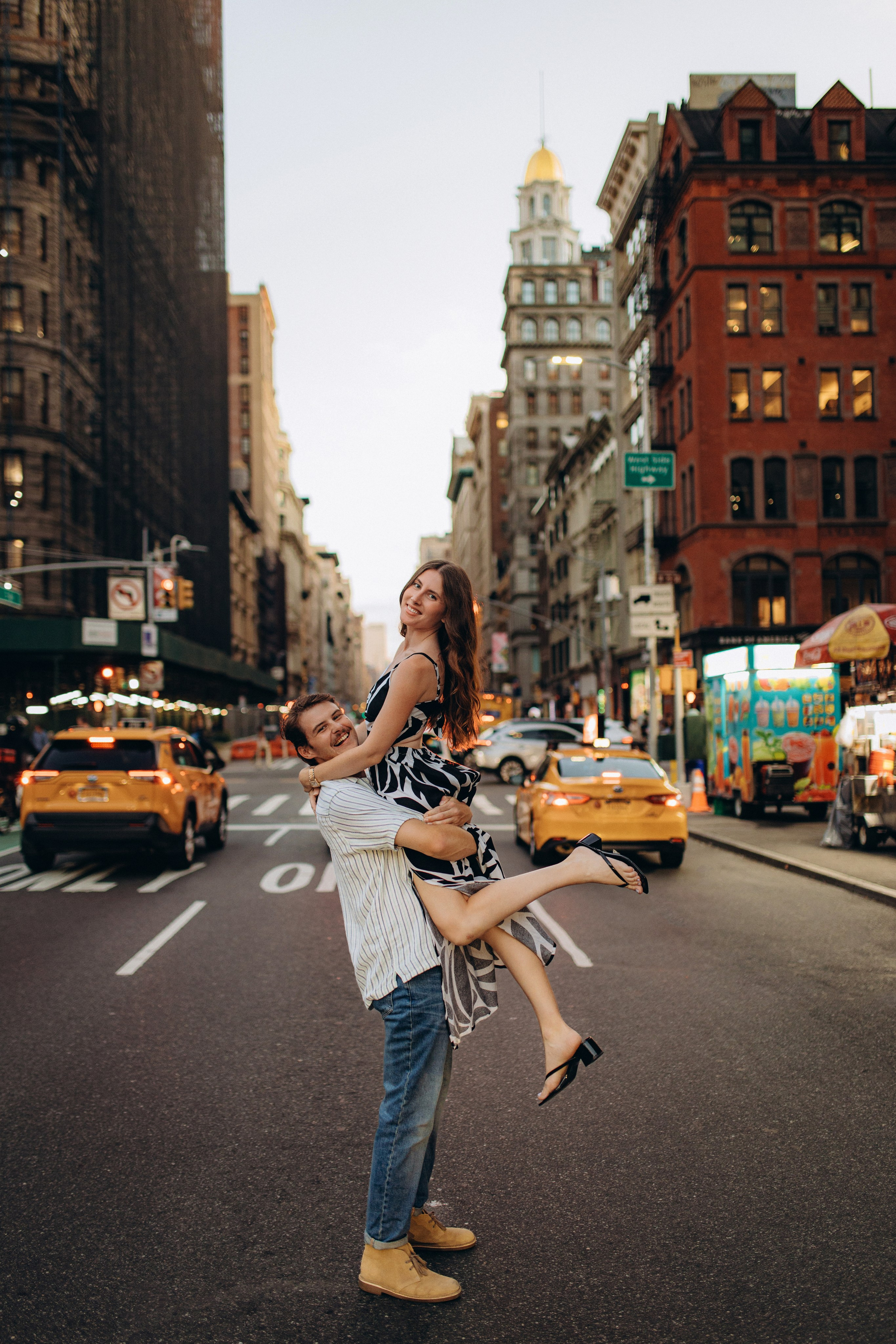 Proposal & Engagement Photographer in NYC. Sasha Amelie | Lifestyle and Wedding Photography | NYC and Beyond