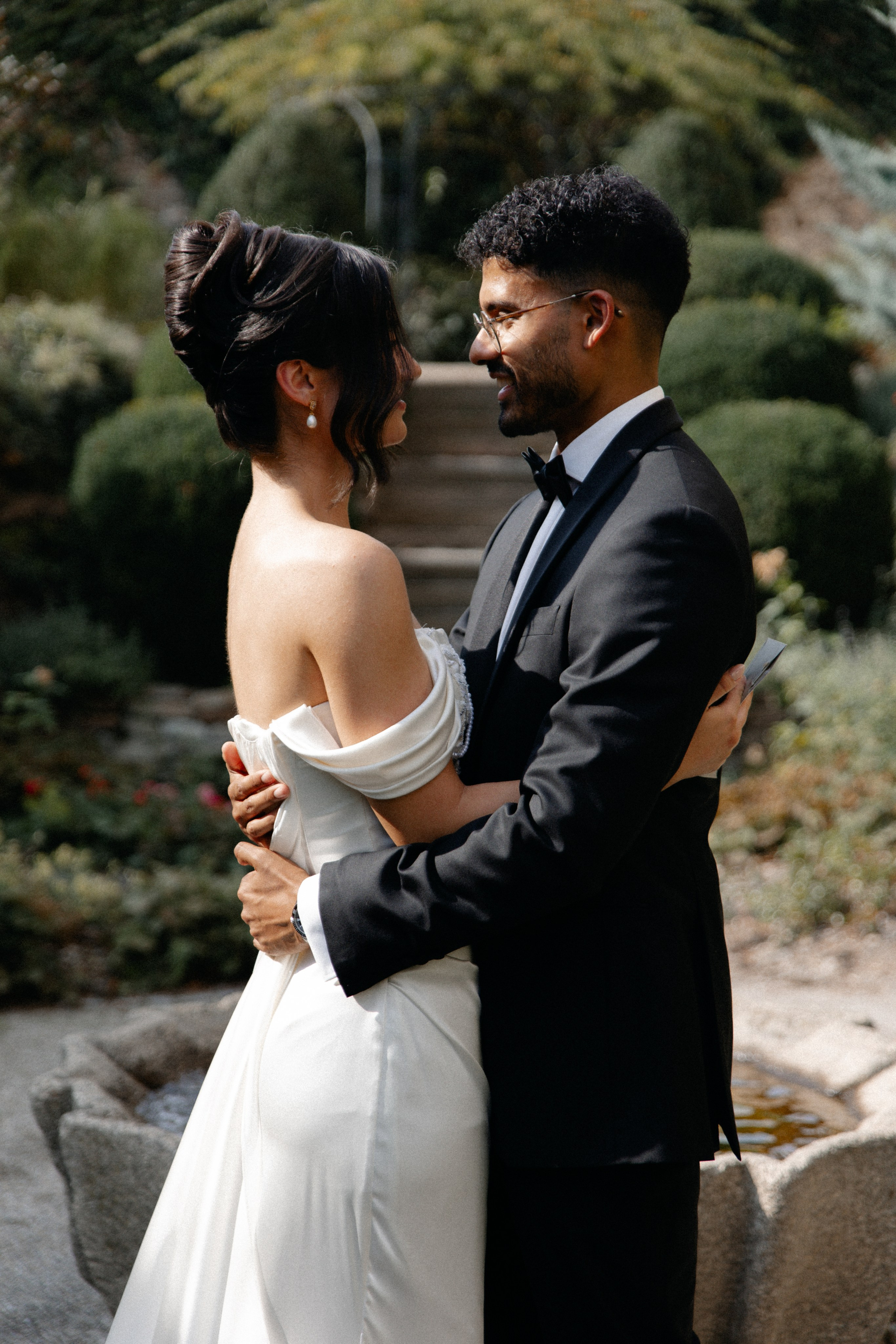 Elegant Castle Wedding in Austria | Alwin & Ruth’s Fairytale Celebration. Wedding photographer and videographer based in Timisoara, Romania