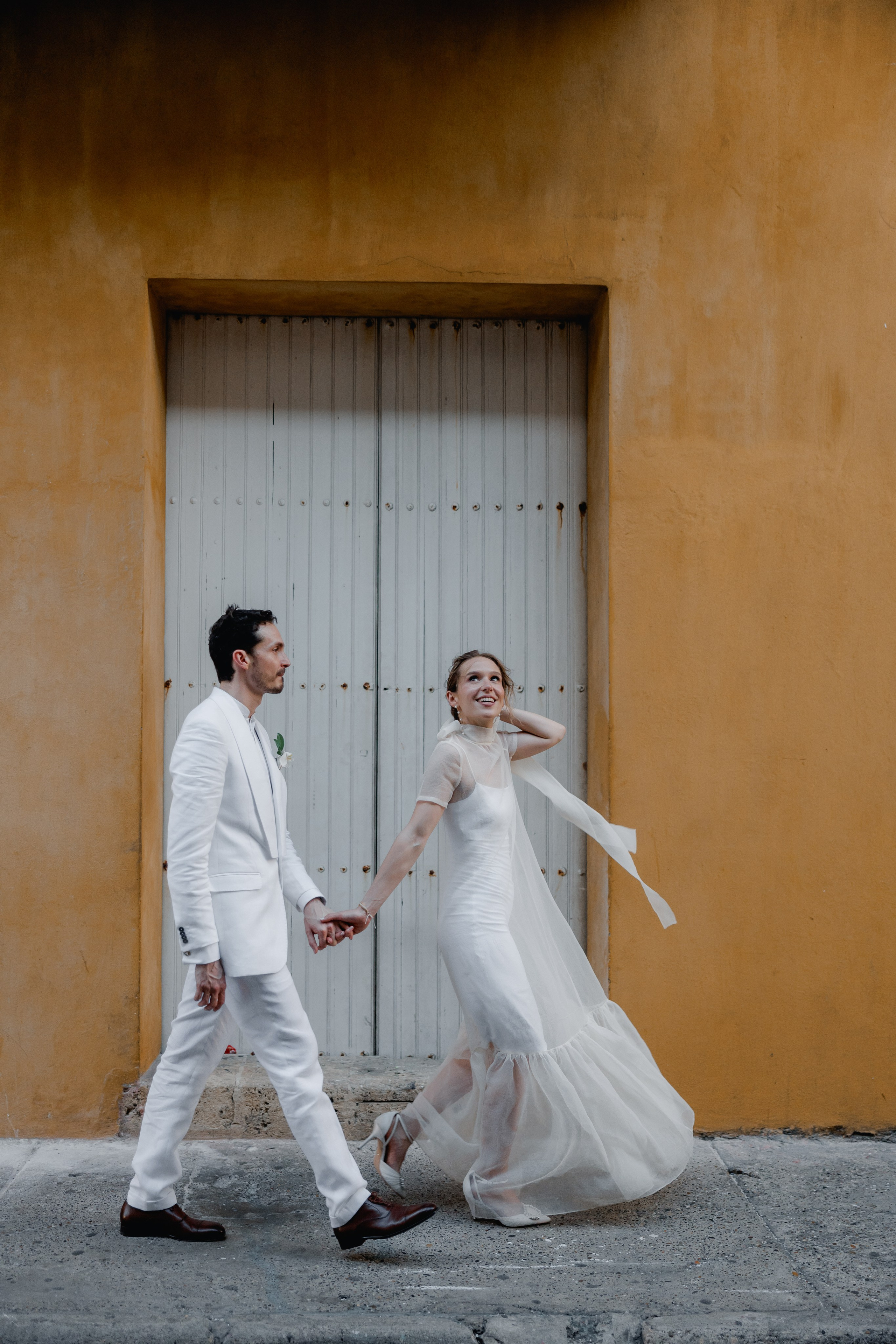Perfección en cada foto: Fotógrafo profesional de bodas en Cartagena, Colombia, listo para capturar tu historia de amor.
