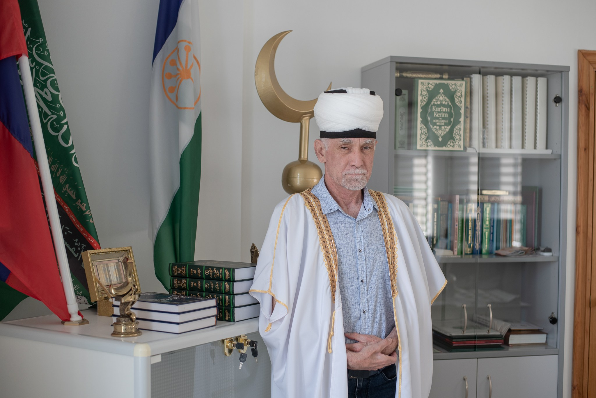 In the mosque. Документальный и репортажный фотограф Айгуль Михайлова