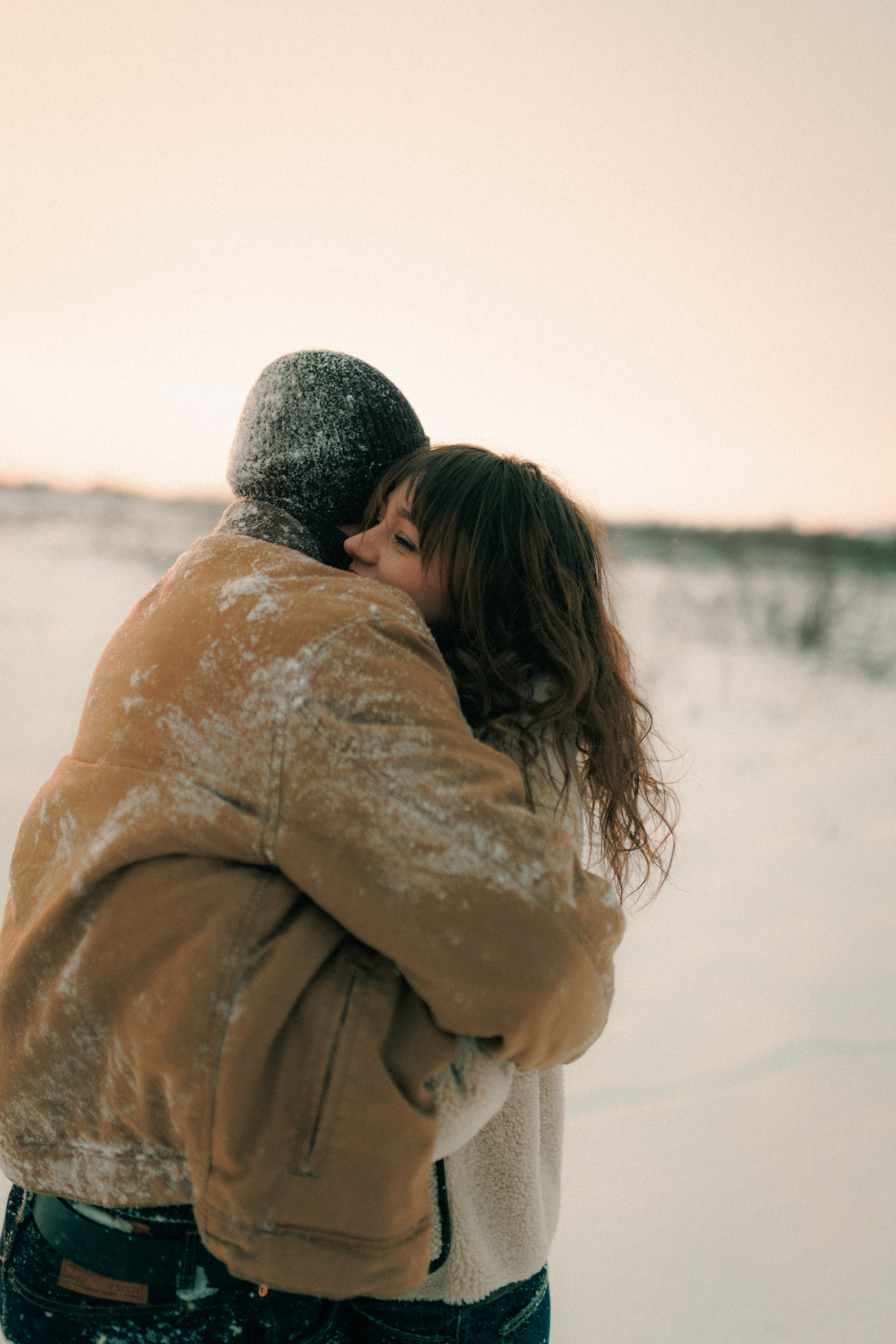 Snowy. Wedding photographer and videographer based in Timisoara, Romania