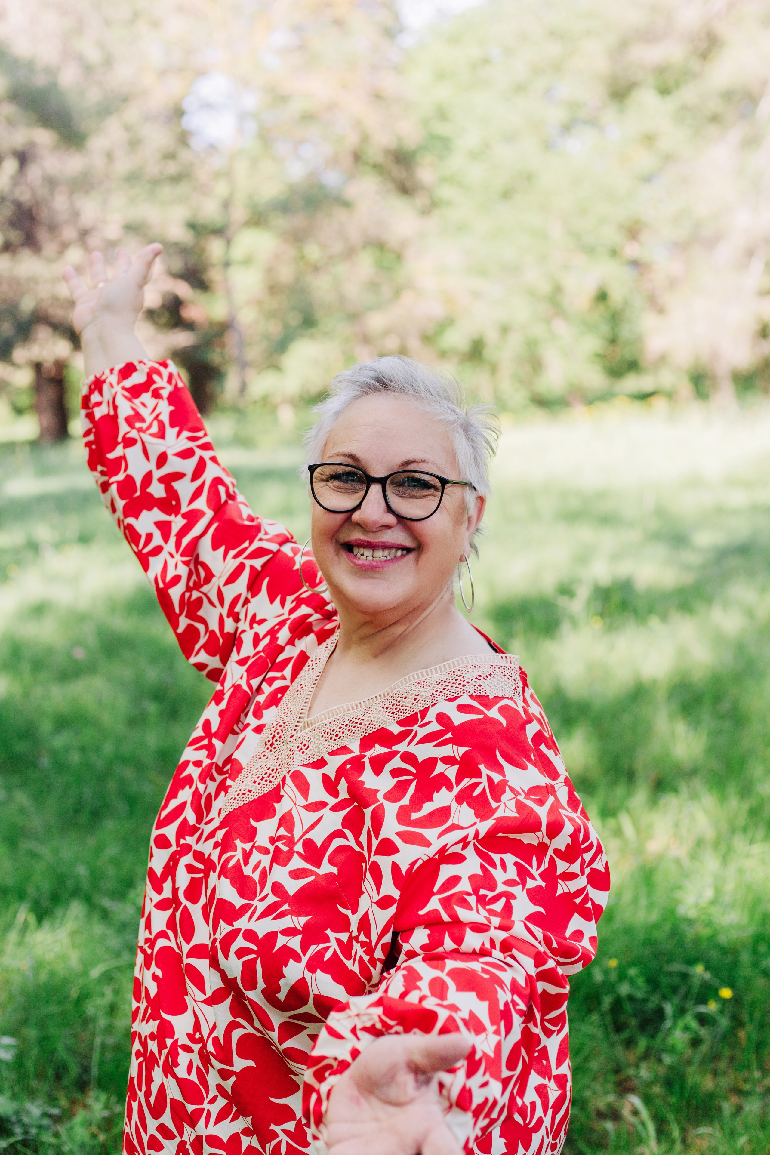 Photographe Portrait à Poitiers, Châtellerault et Tours – Capturer Votre Essence Authentique. Photographe professionnelle à Poitiers, Tours et Châtellerault | Studio photo entre Poitiers et Tours – portraits, familles, entreprises, ma