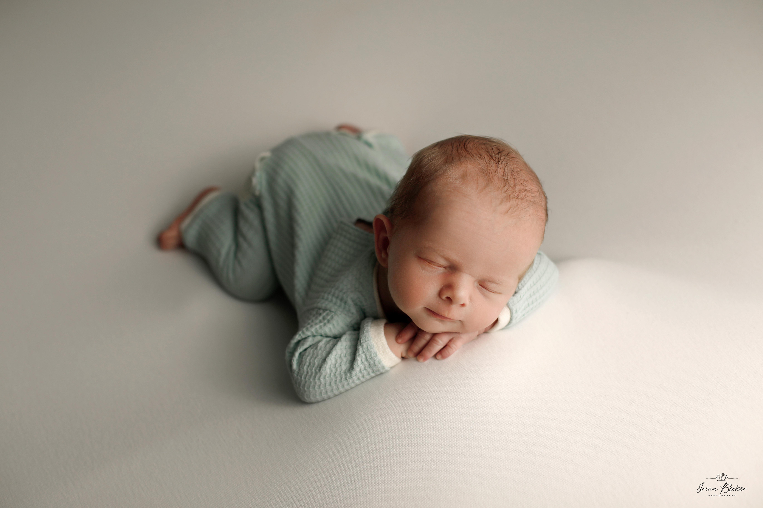 Babyfotograf Ulm, Babyfotograf Neu-Ulm, Babyfotograf Münsingen, Babyfotograf Metzingen, Babyfotograf Göppingen, Babyfotograf Tübingen, Babyfotograf Memmingen, Babyfotograf Reutlingen, Babyfotograf Stuttgart, Babyfotograf Günzburg, Babyfotograf Biberach an der Riss, Babyfotograf Alb-Donau-Kreis, Babyfotograf Bad Saulgau, Babyfotograf Bad Waldsee, Babyfotograf Ehingen, neugeborenenfotografie Ulm, neugeborenenfotografie Neu-Ulm, neugeborenenfotografie Stuttgart, neugeborenenfotografie Metzingen, neugeborenenfotografie Münsingen, neugeborenenfotografie Bad Saulgau, neugeborenenfotografie Bad Waldsee, neugeborenenfotografie Ehingen, neugeborenenfotografie Langenau, neugeborenenfotografie Ravensburg, neugeborenenfotografie Sigmaringen, Fograf Ulm, Fotograf Ehingen, Fotograf Bad Waldsee