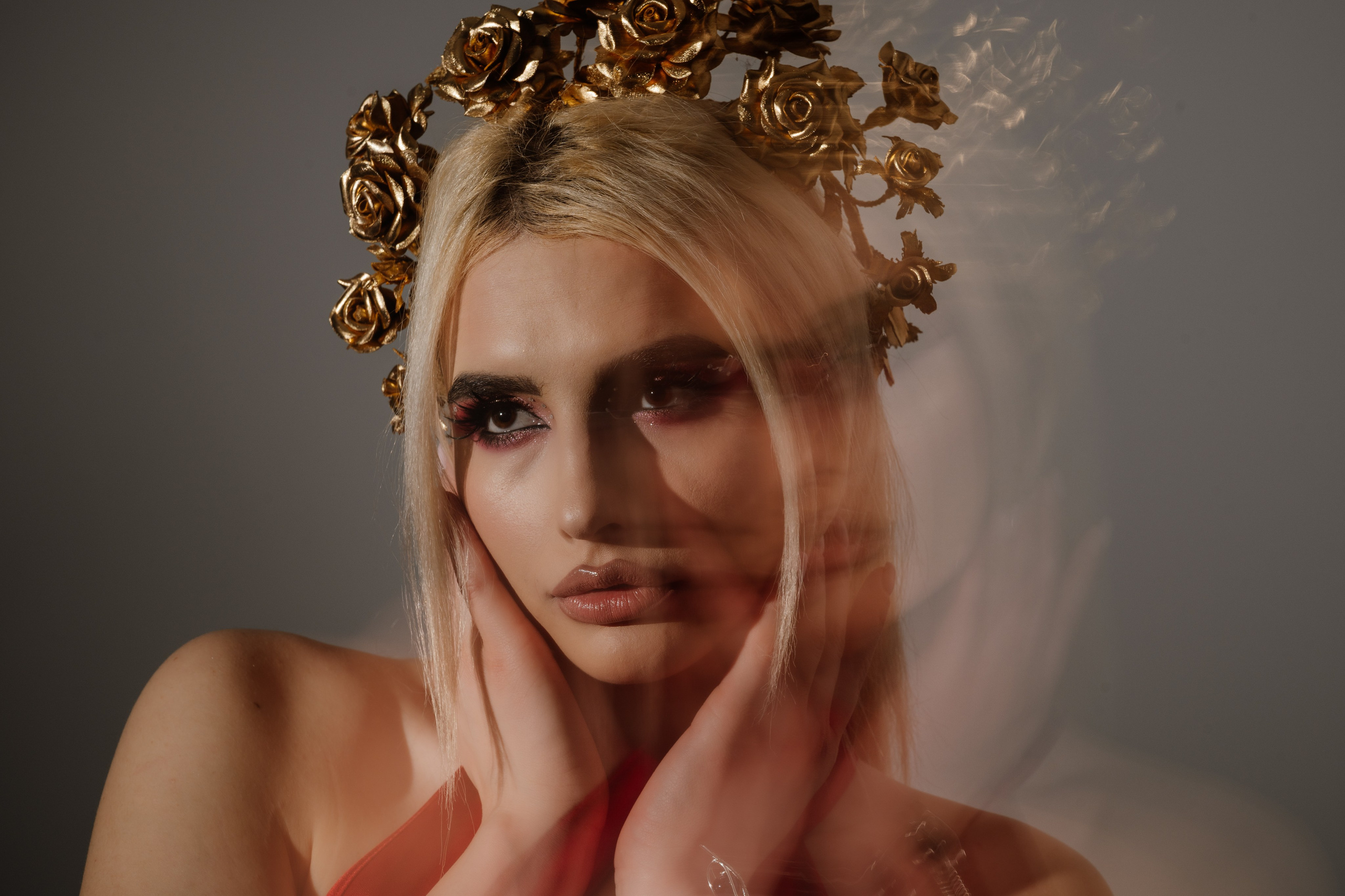 Photographie de portrait en studio. Photographe de mariage région de Liège Stefan Bogdan