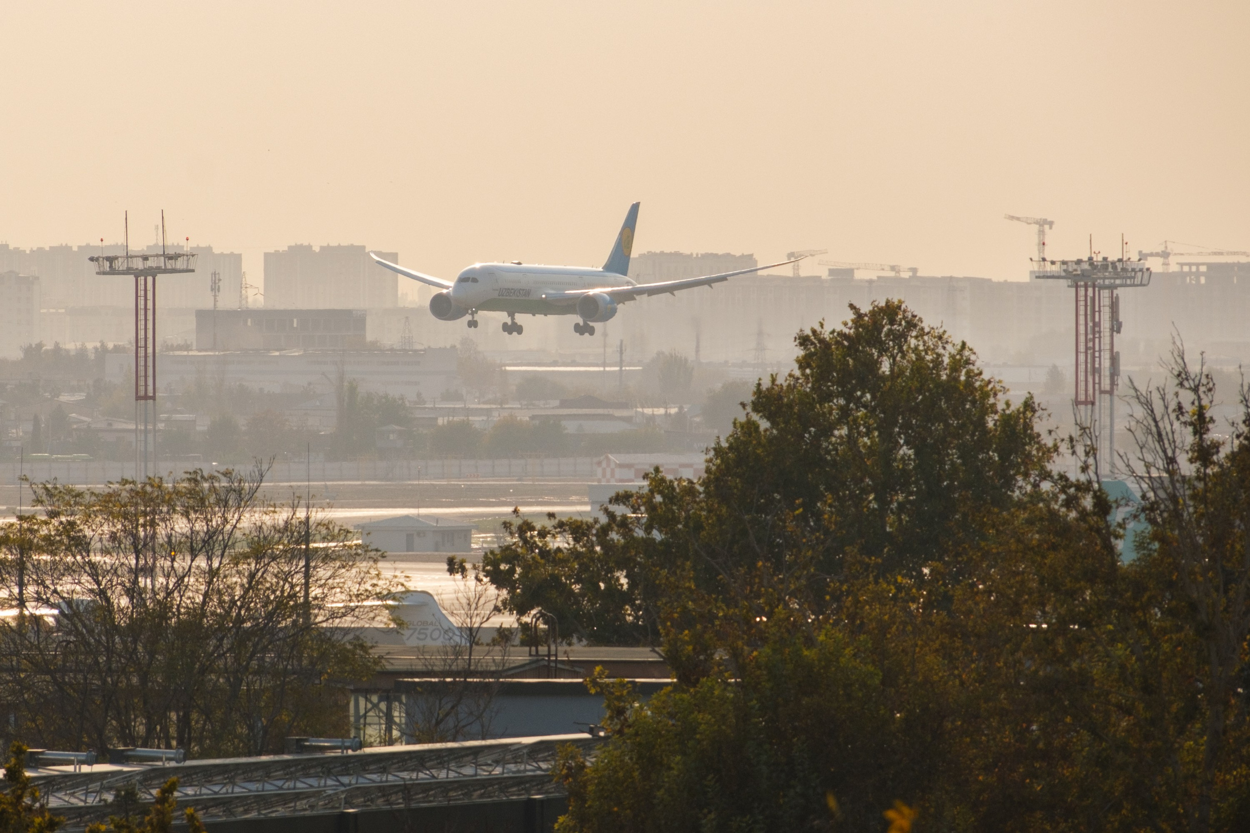 Обзор на объектив 16-300мм Sigma. Личные впечатления и опыт использования. Фотограф Григорий Кравец