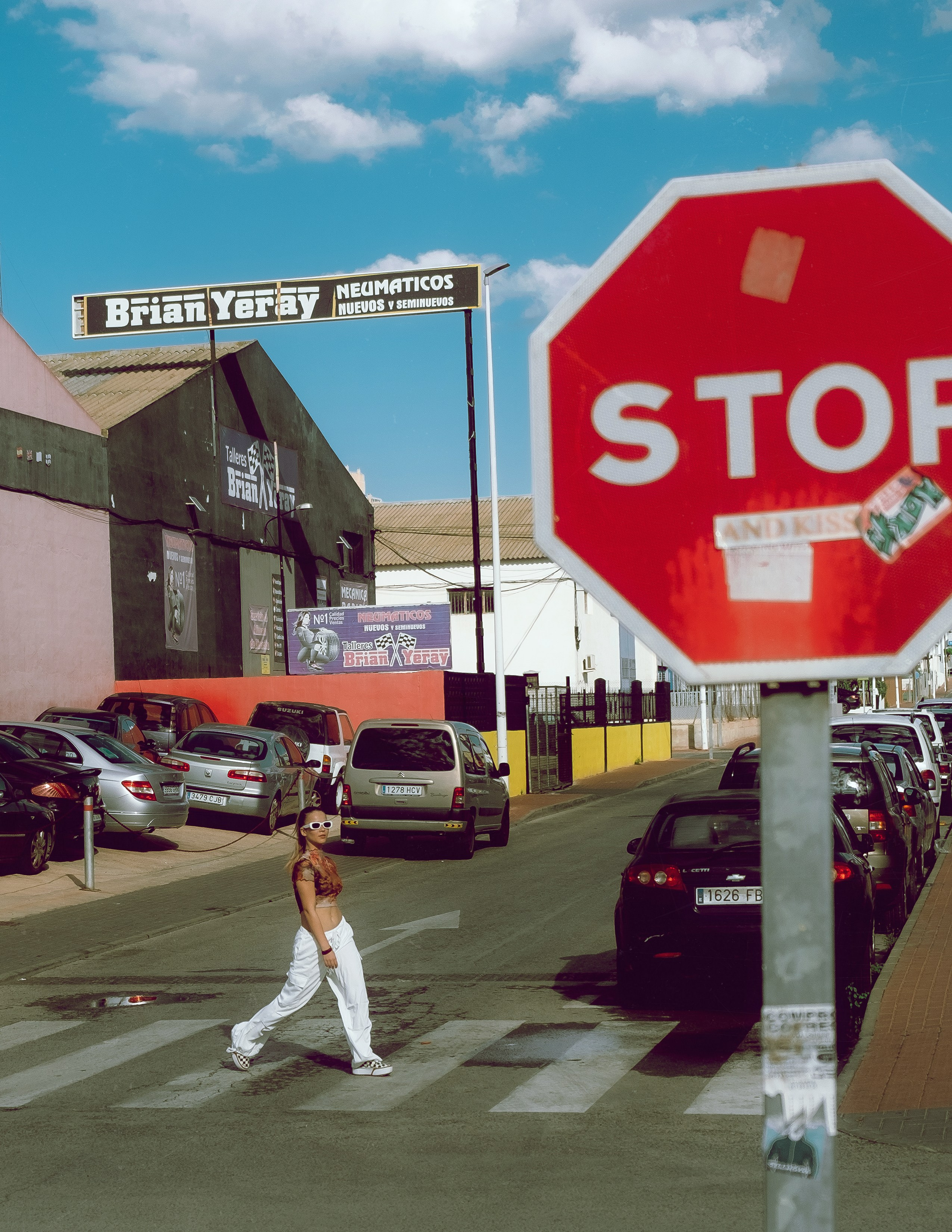 Portrait photography in the industrial zone of Torrevieja — Photographer Andrey Lukovnikov