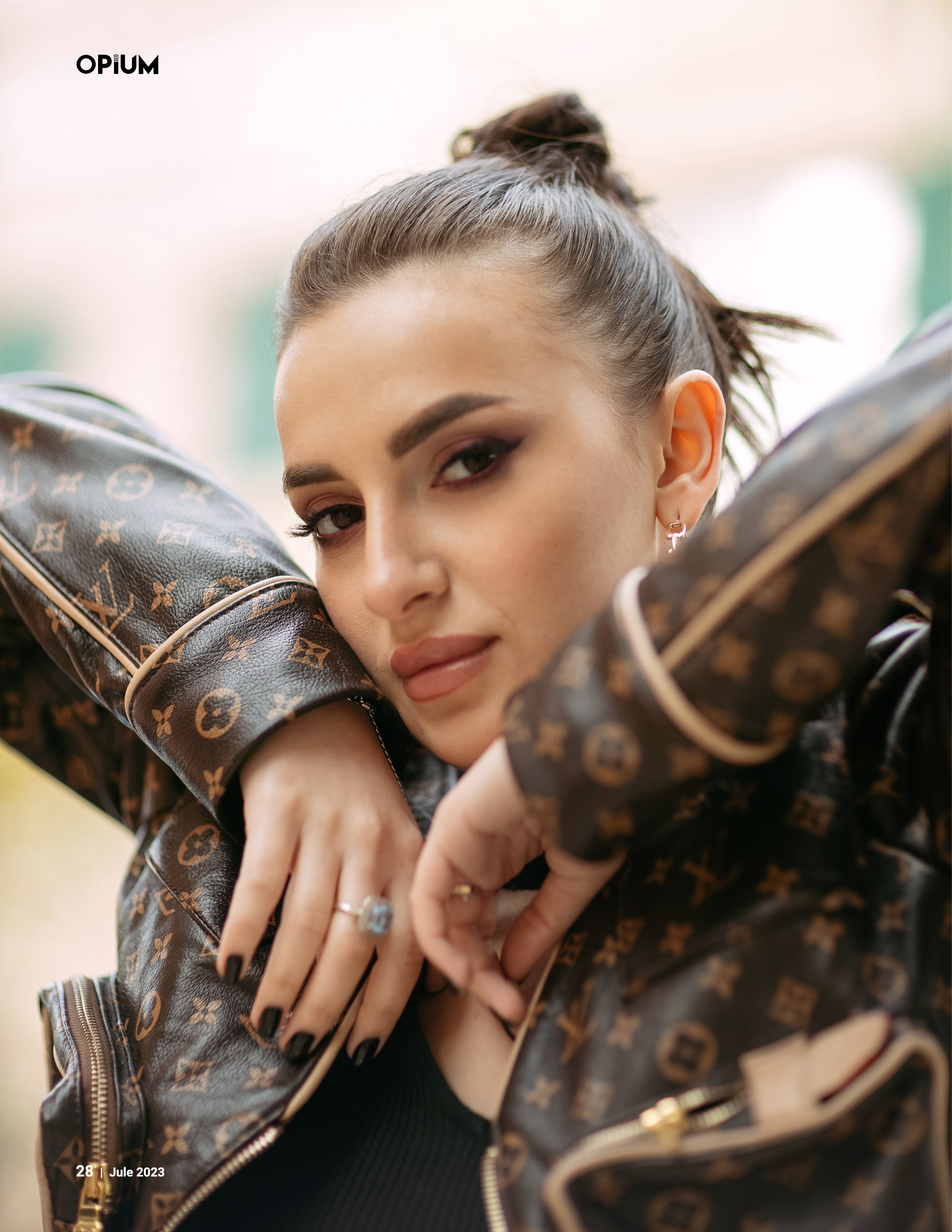 Публикации в ЖУРНАЛАХ. Mila Artphotо-Профессиональный портретный фотограф, Израиль