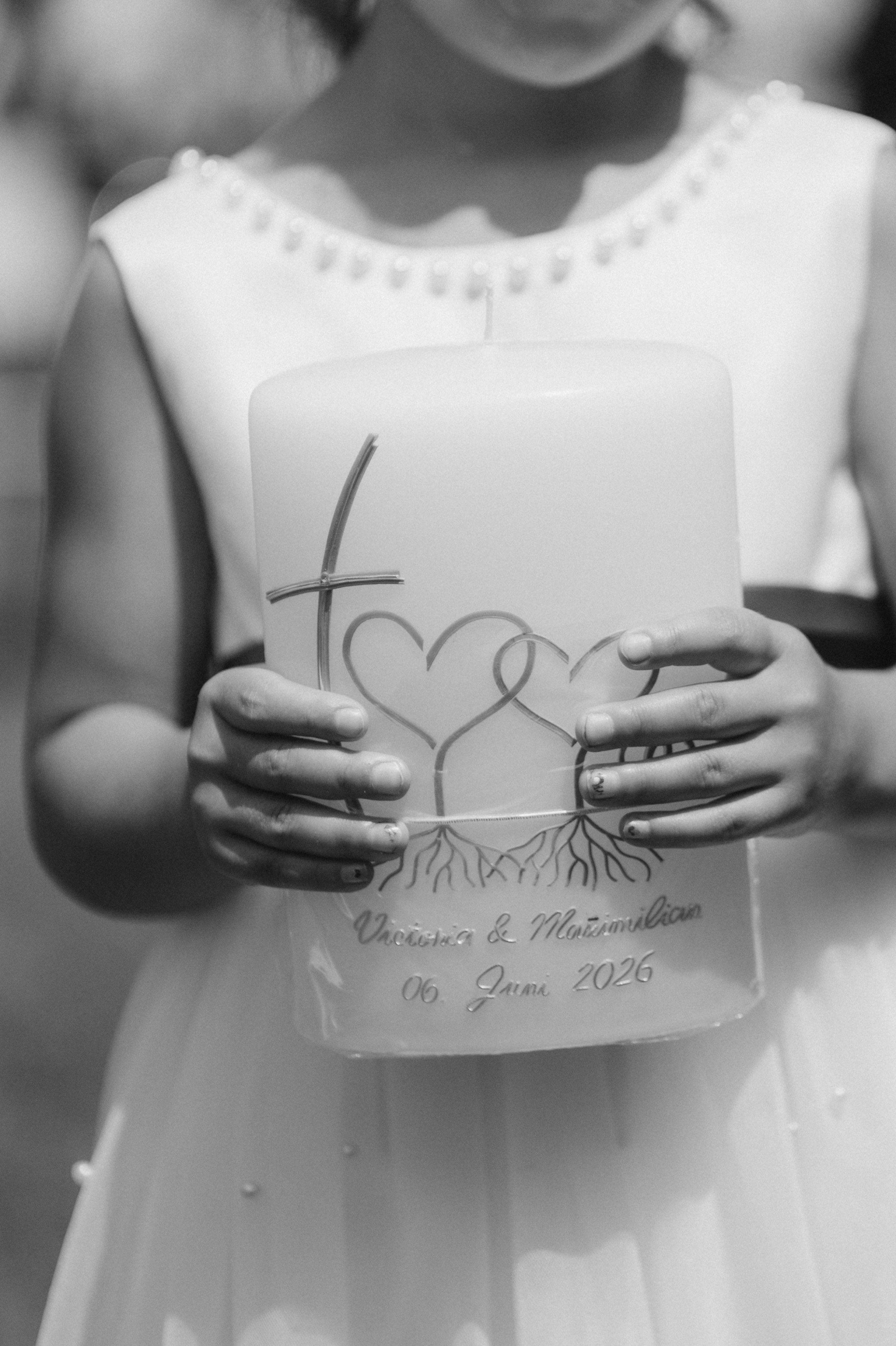 Sommer, Liebe & zwei wunderschöne Kleider: Gartenhochzeit in Gunzenhausen. Photographer in Ansbach for Couples, Weddings and After Wedding