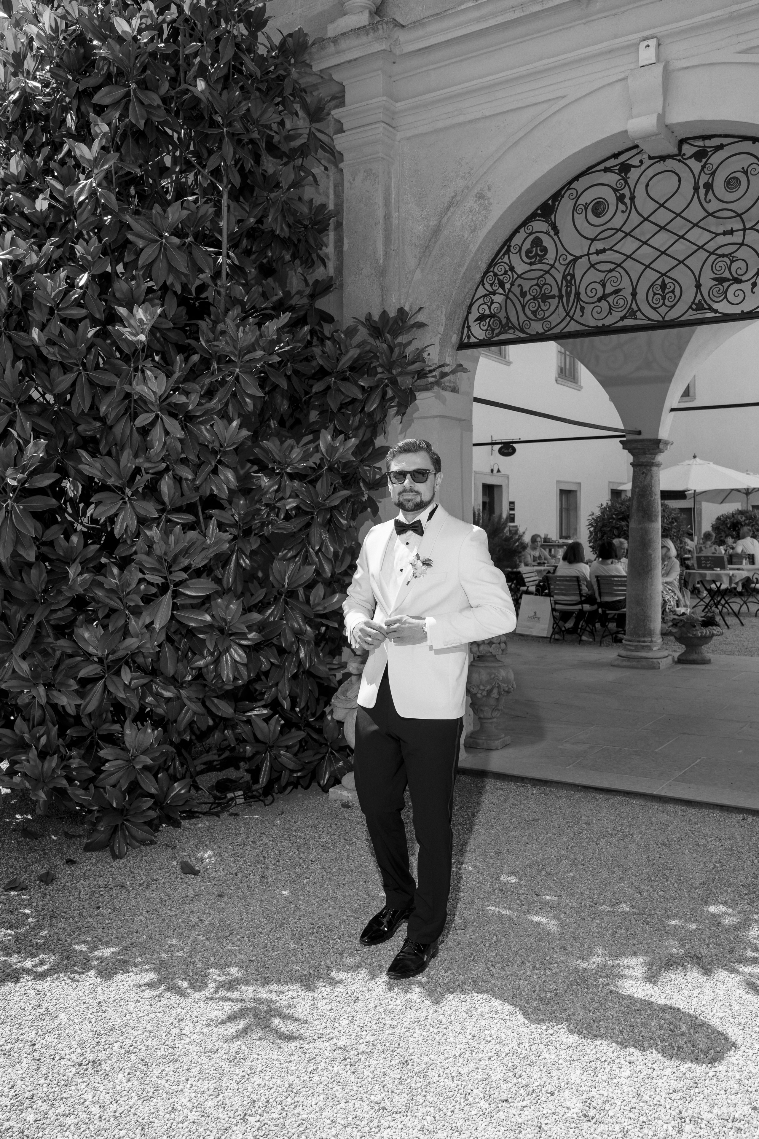 Susan & George · Wedding at Schloss Walpersdorf. Raw Studio: Capturing Elegant weddings accross Europe