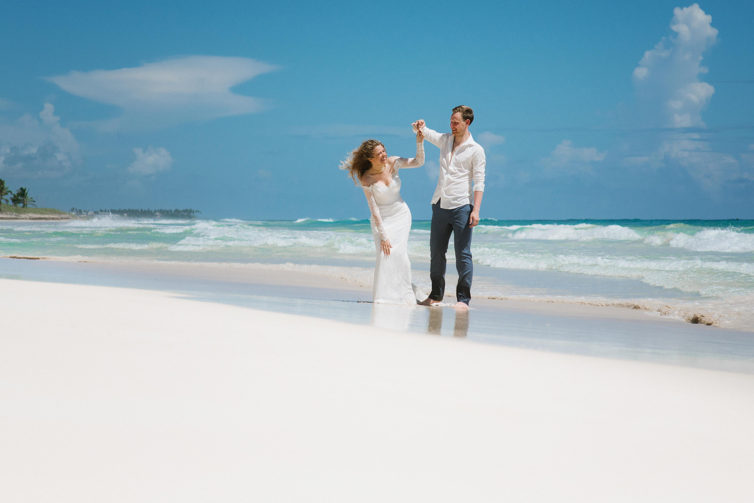 Portrait, event, marriage proposal, engagement, photography Punta Cana. Punta cana wedding family fashion photographer dominican republic, destination wedding photographer, elopement photography Punta Cana