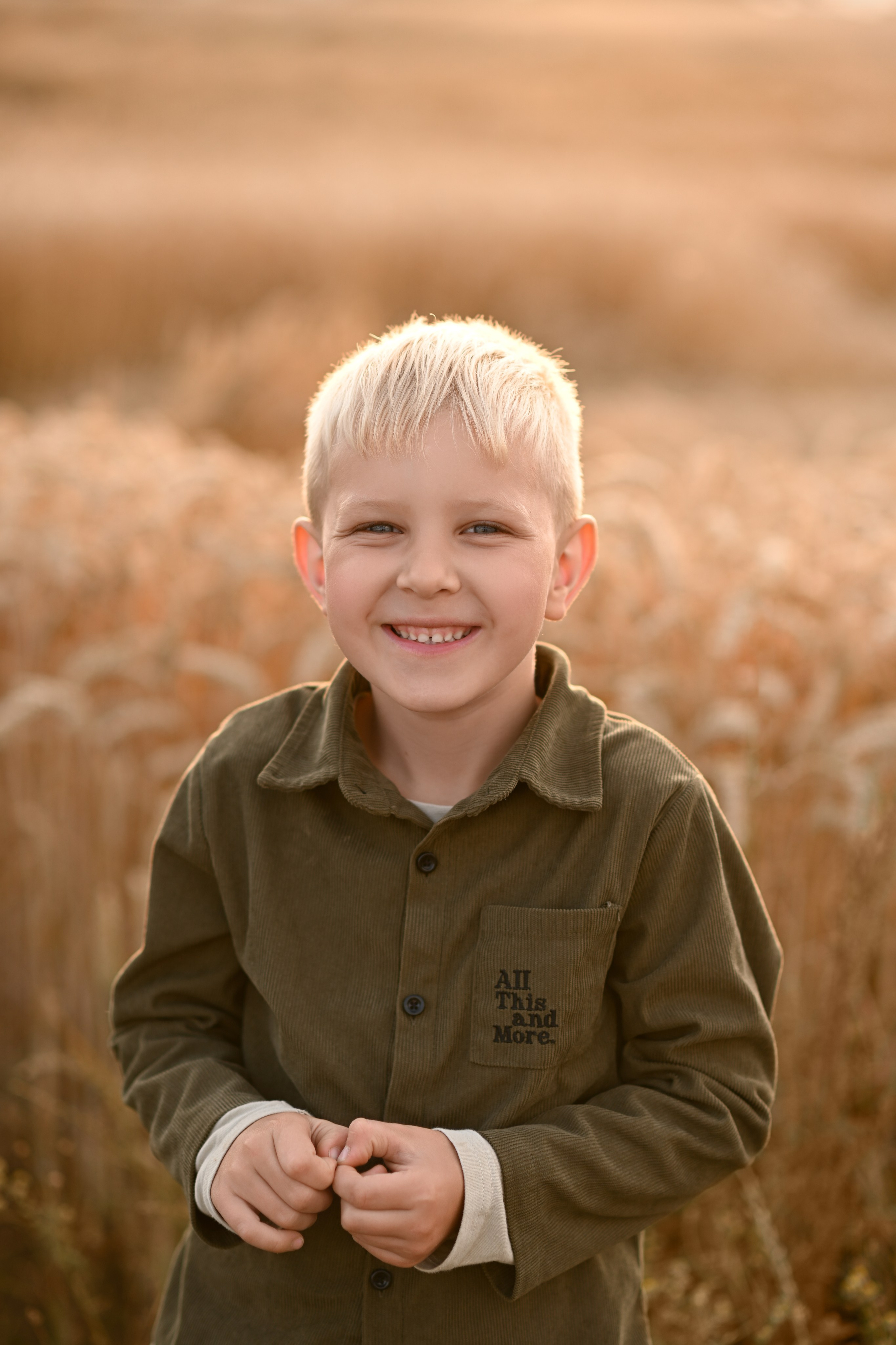 Sommerliches Kinderportrait in der Natur bei Eschweiler.