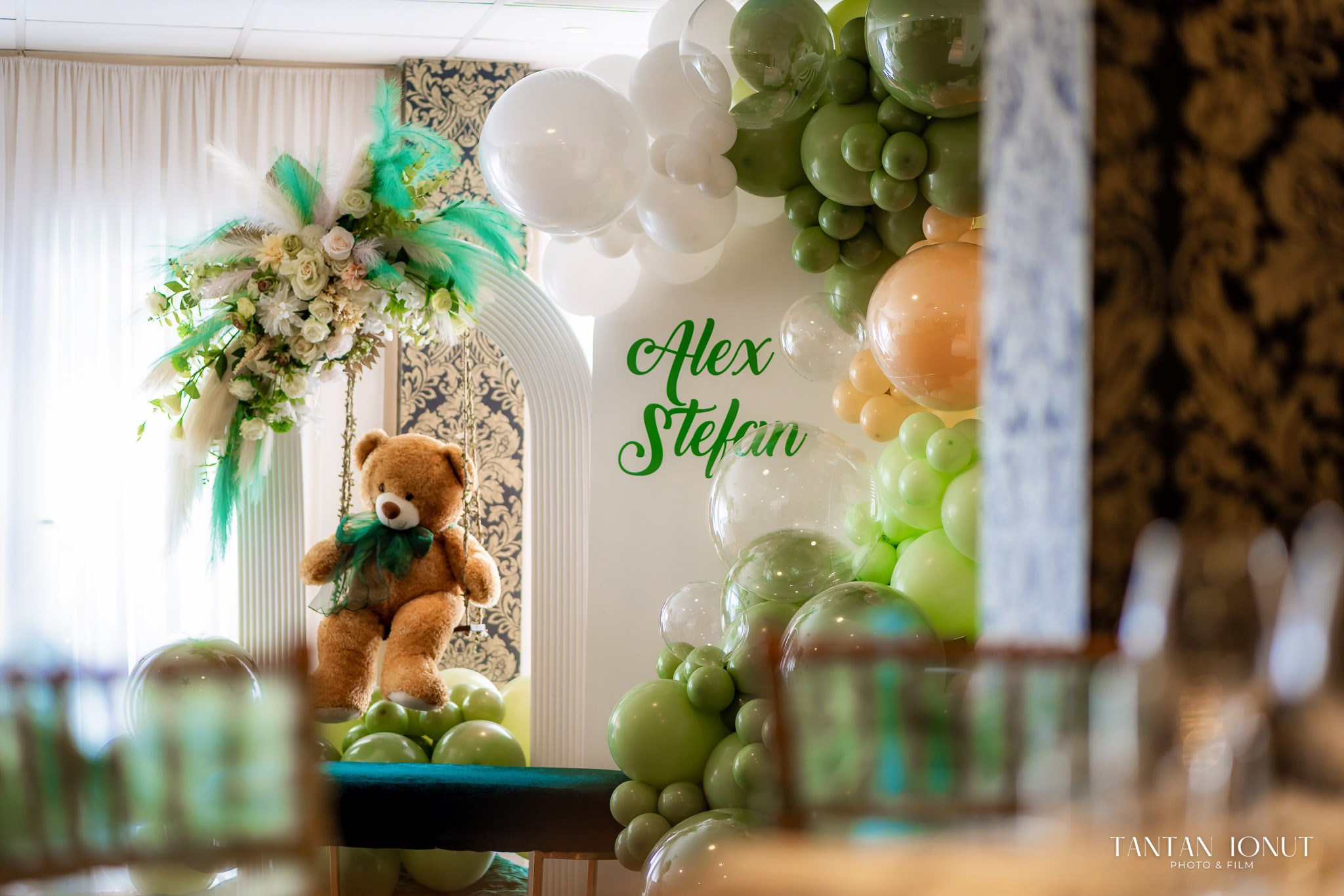 Amintiri de Neuitat la Botez - Ionut Tantan Foto & Film. TANTAN IONUT FOTO & FILM
