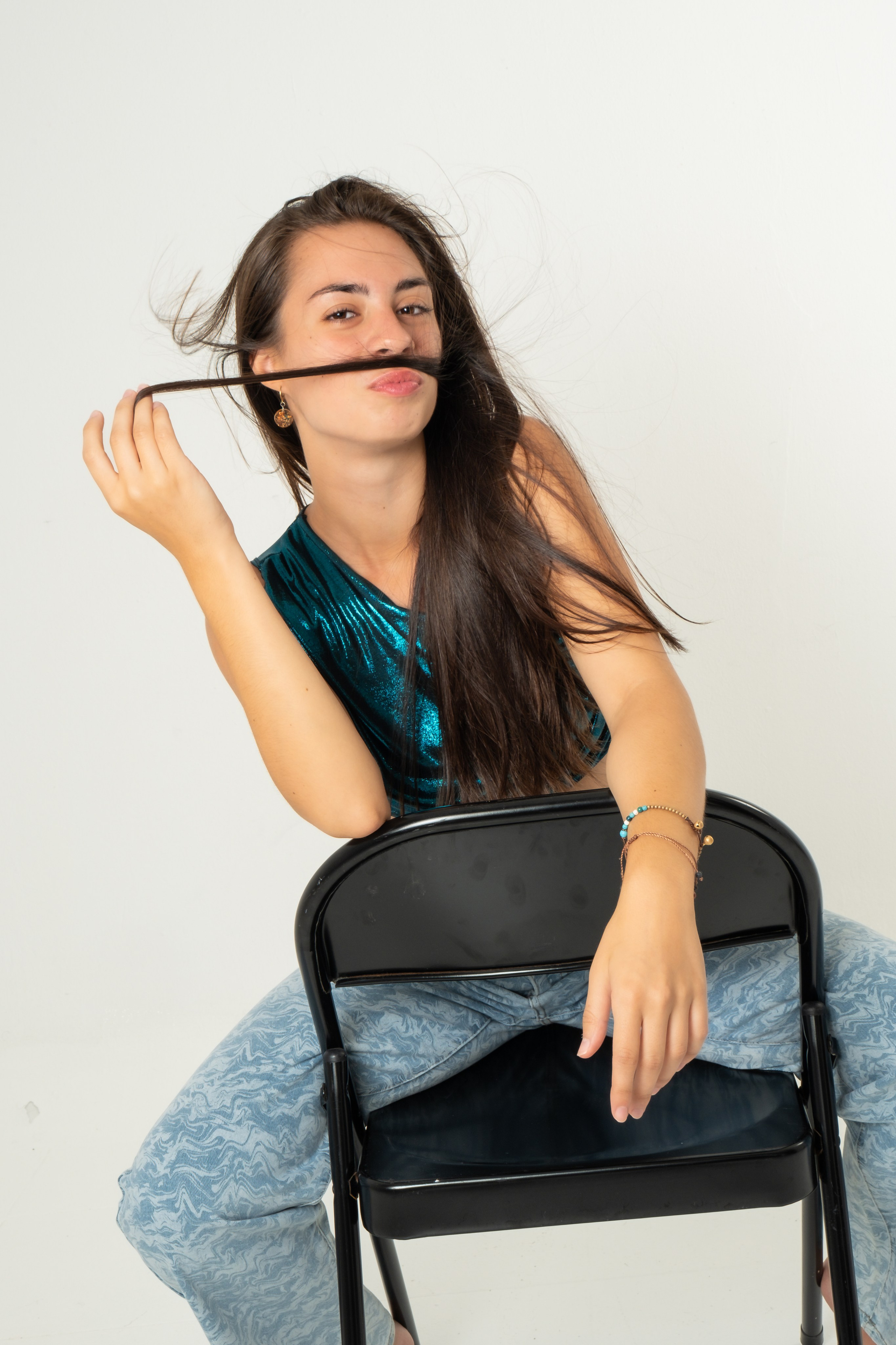 Fotografía de marca personal con expresividad auténtica y estilo editorial.